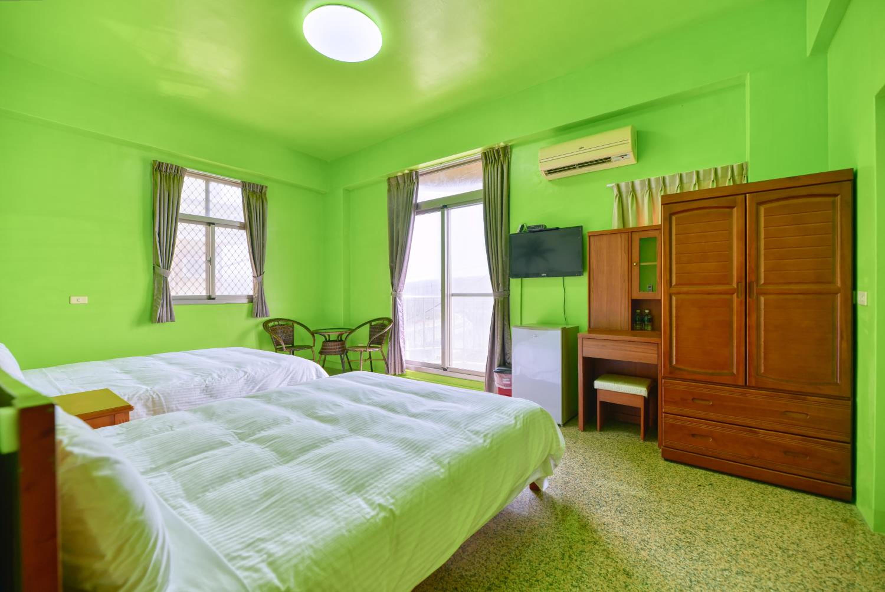 Quadruple Room with Sea View photo 2