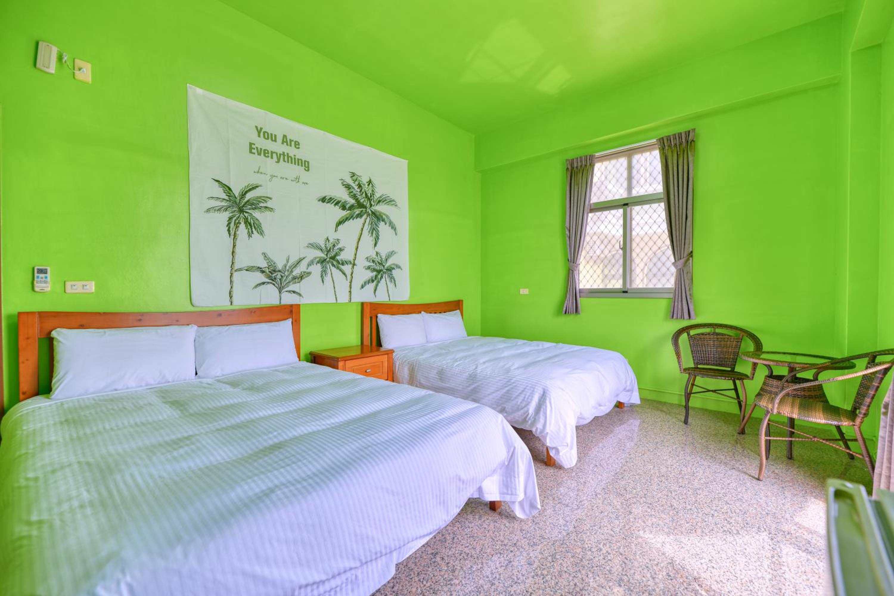 Quadruple Room with Sea View photo 3