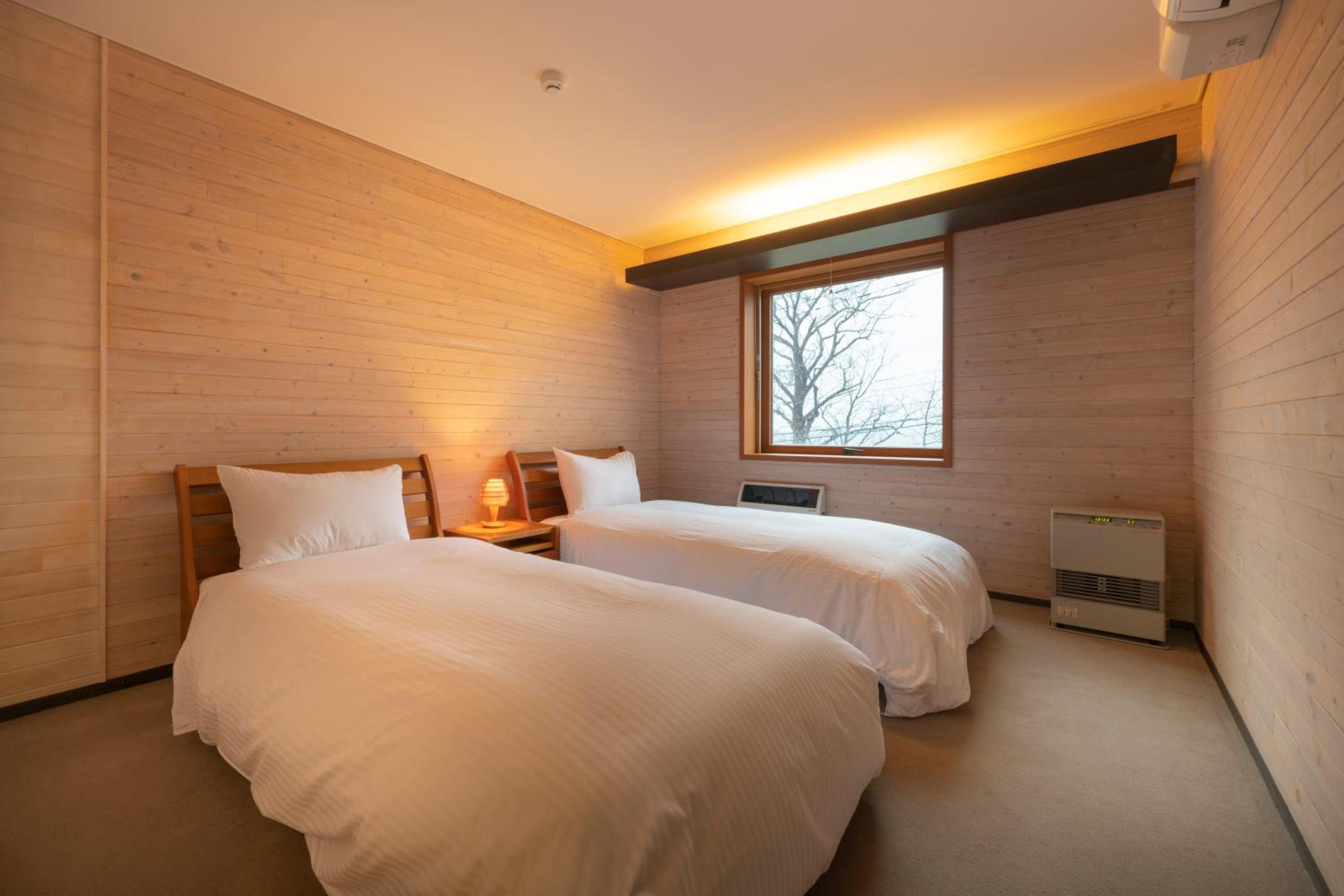 Three-Bedroom Villa photo 1