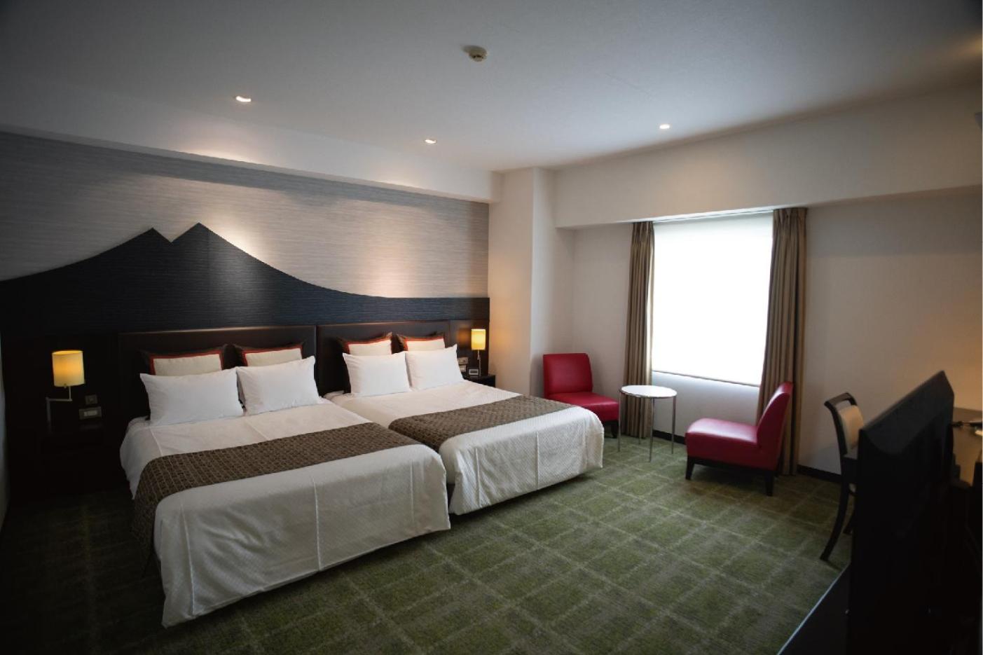 Deluxe Twin Room - Non-Smoking photo 2