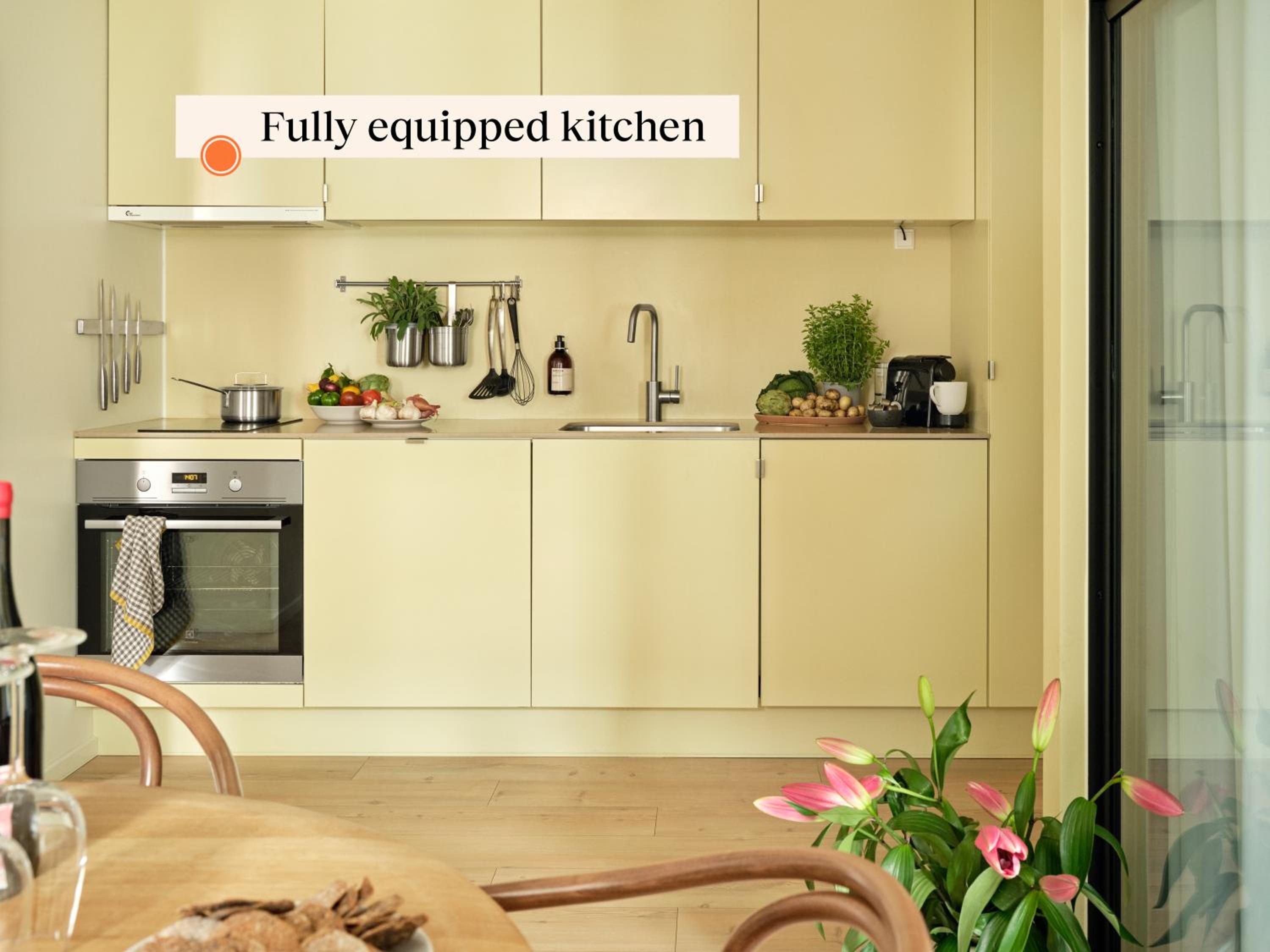 Superior One-Bedroom Apartment