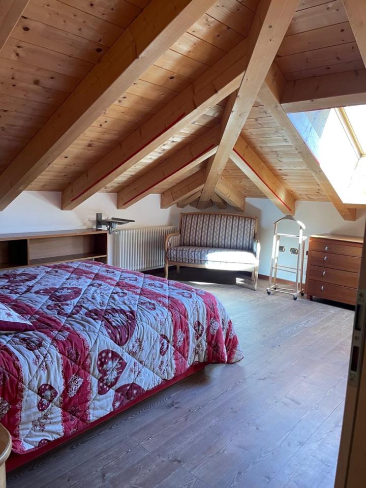 Penthouse Apartment photo 2
