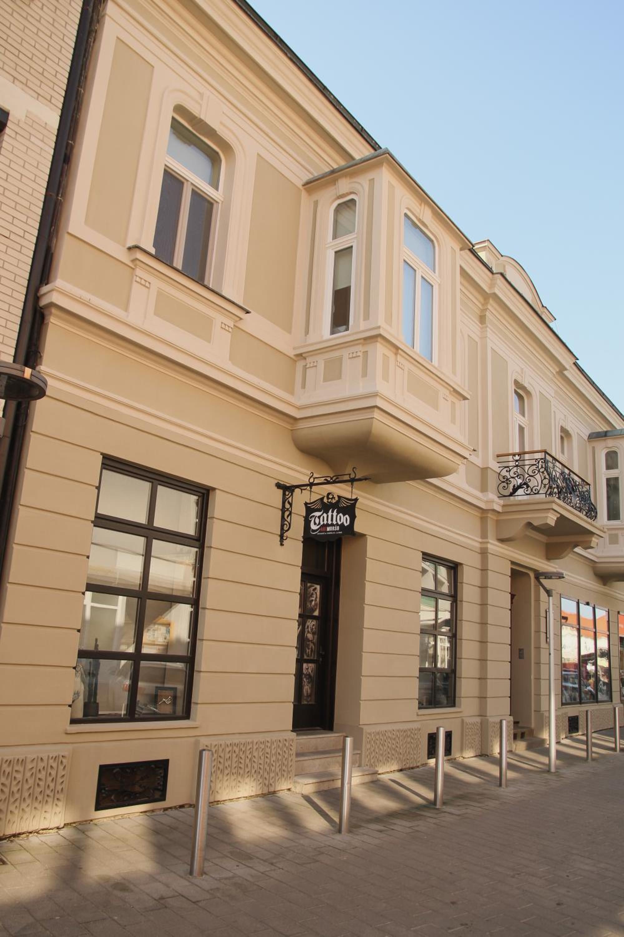 Apartment with Terrace
