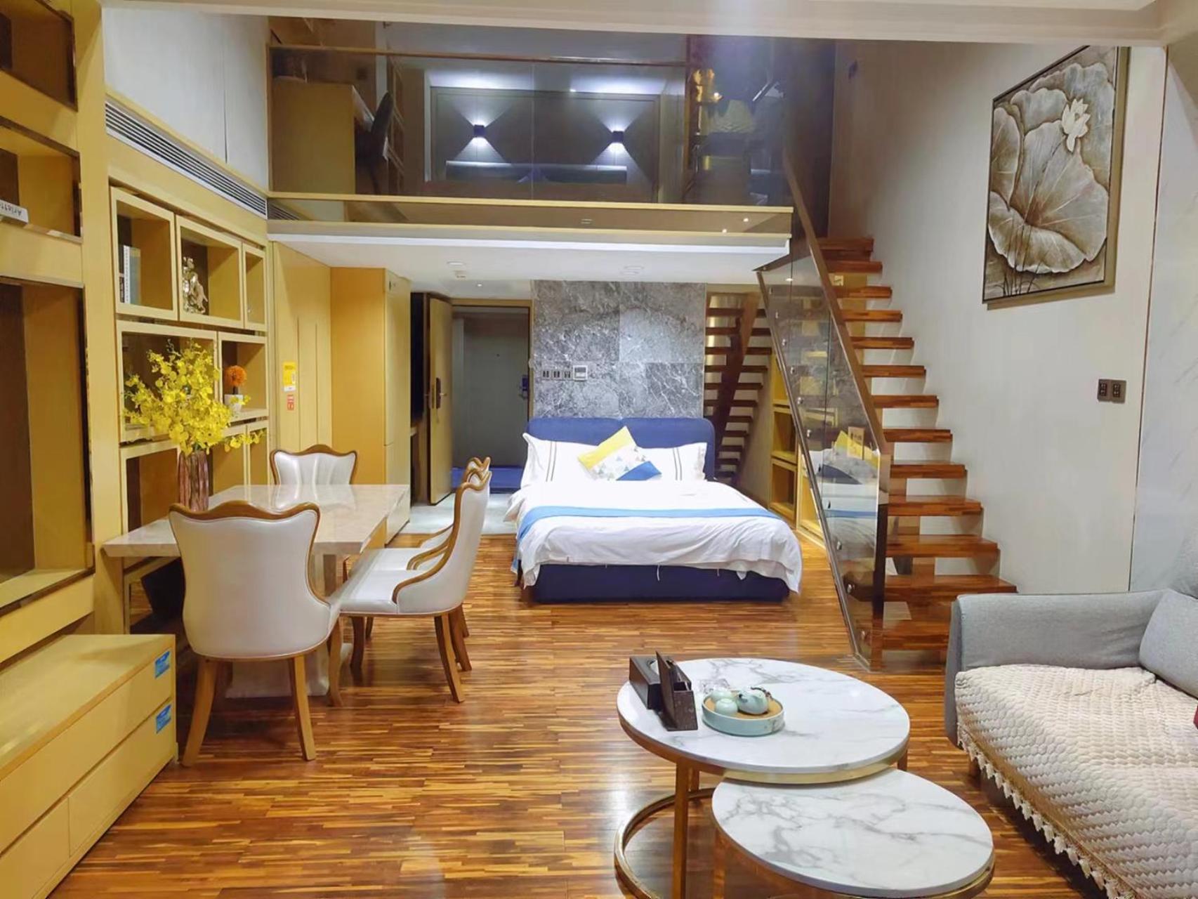 Deluxe Duplex Twin Room