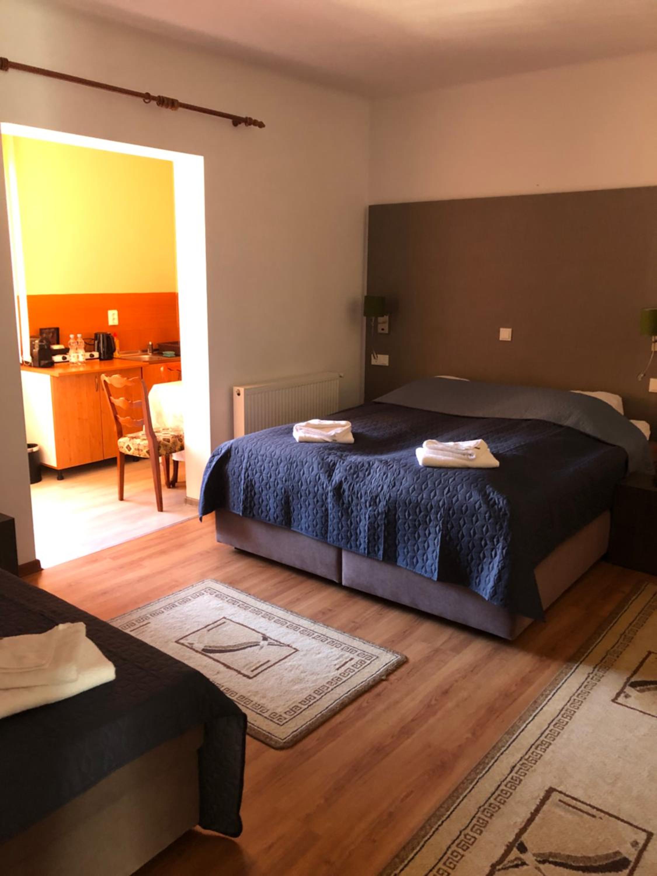 Triple Room with Bathroom photo 1