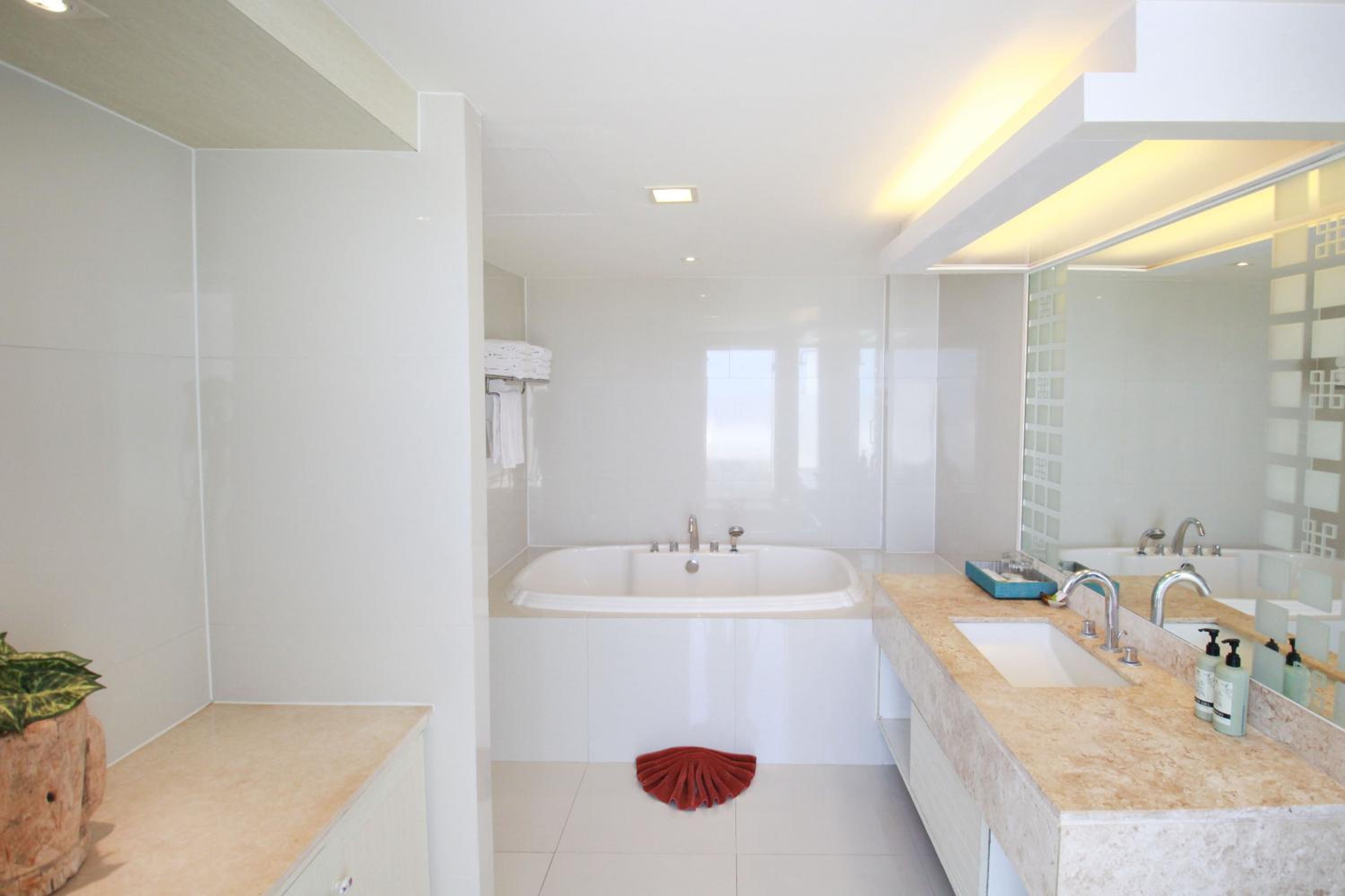 Two-Bedroom Embrace Suite - Photo 12