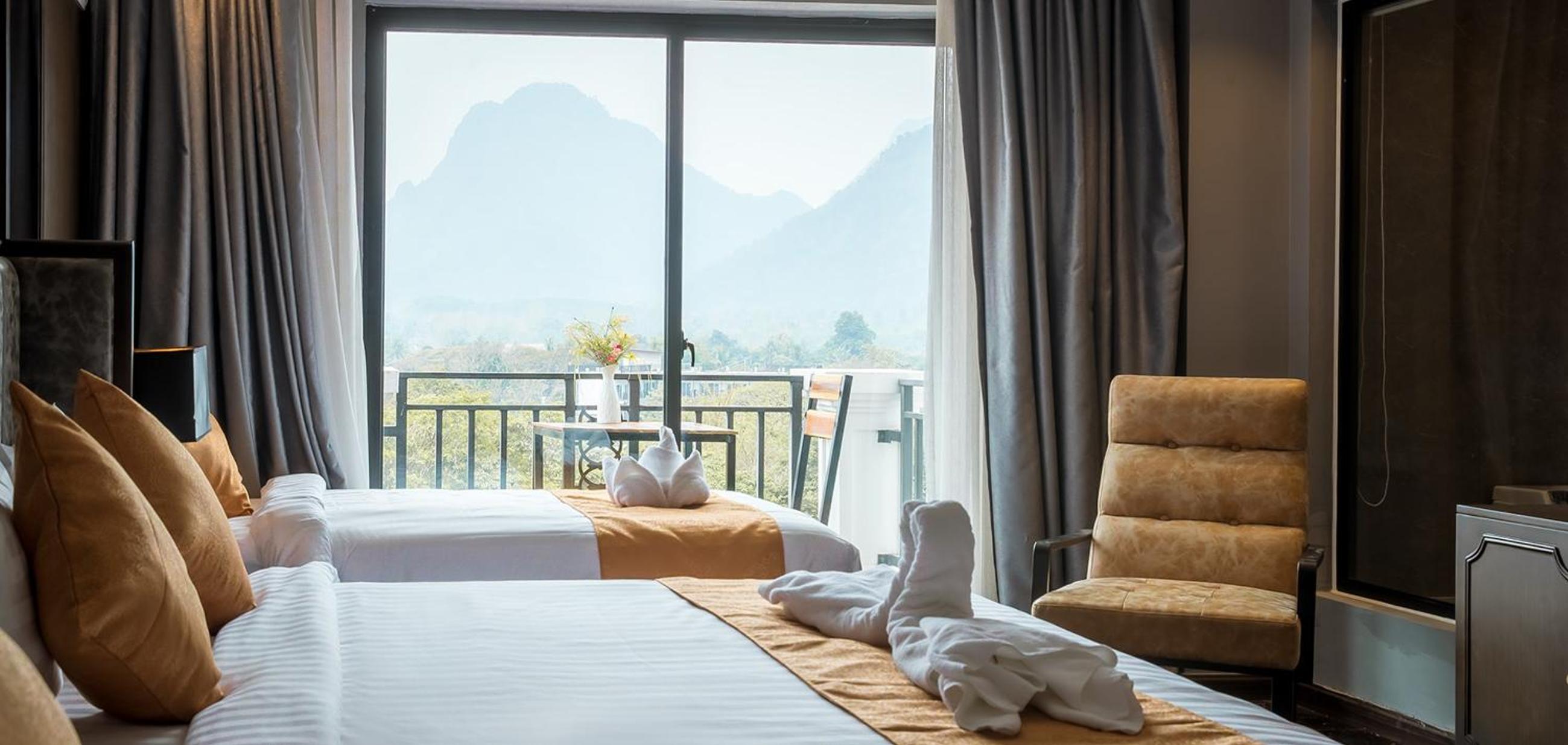 Family Room with Mountain View