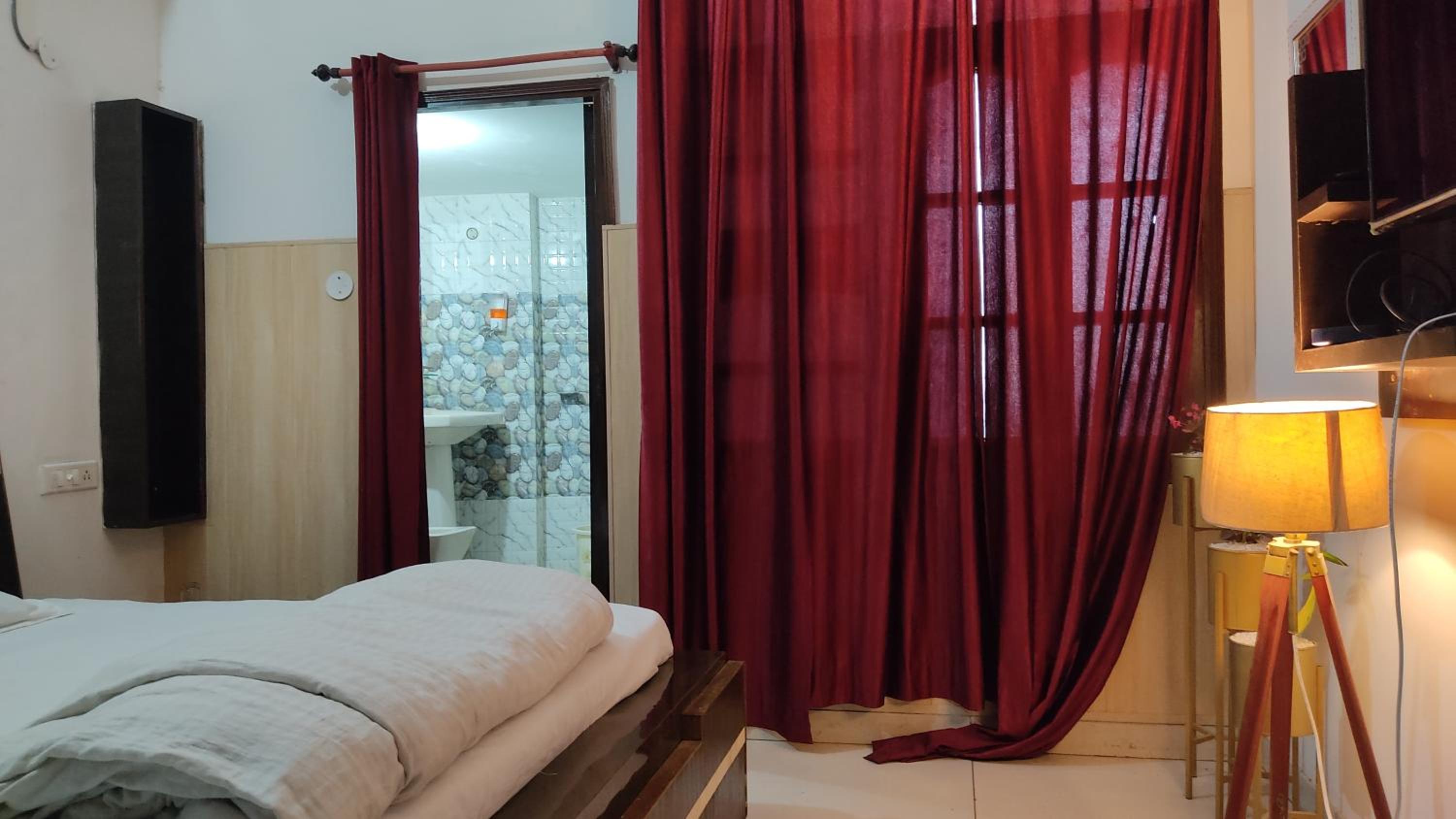 Deluxe Double Room photo 3