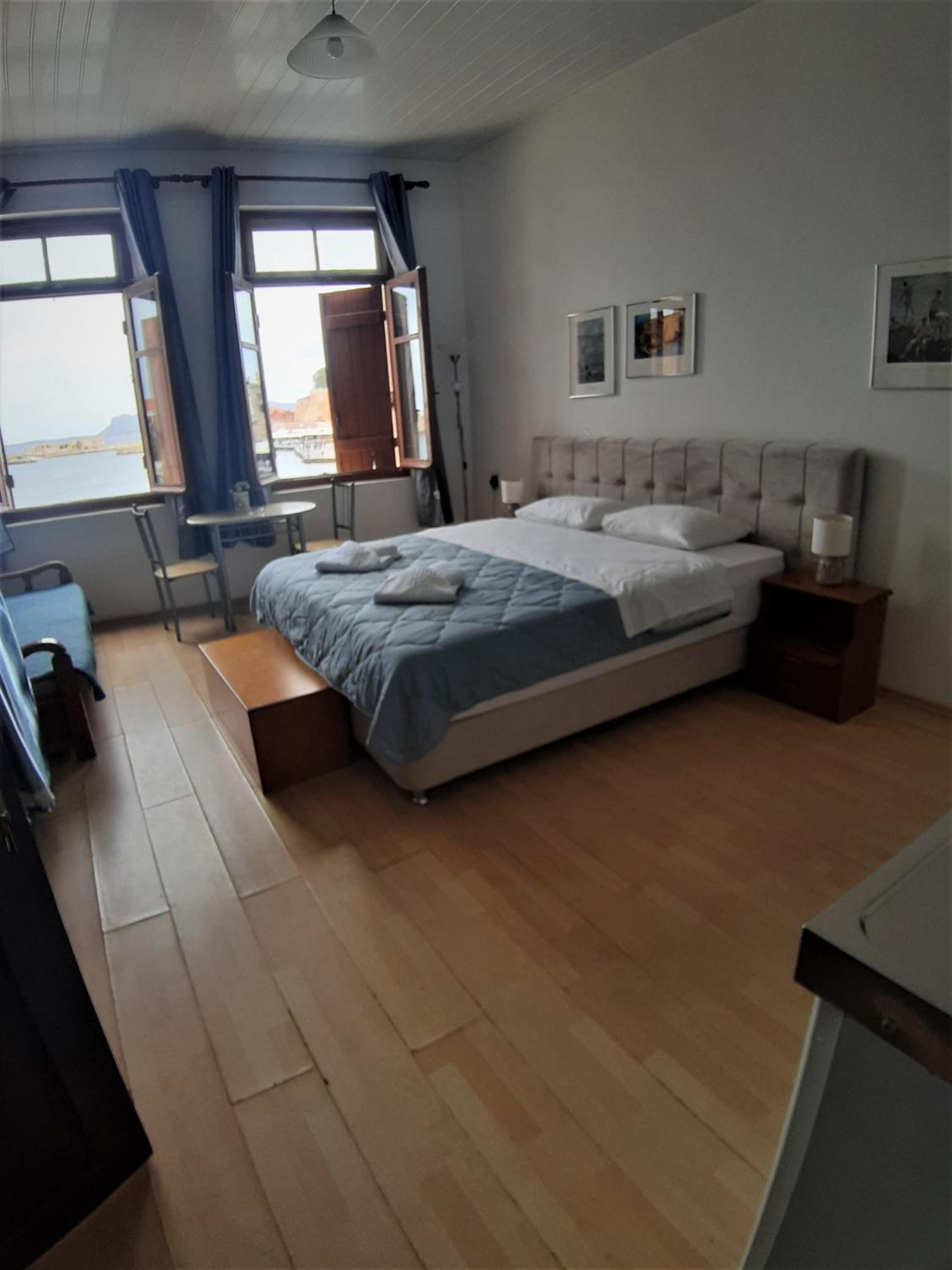 Studio with Sea View - Photo 3