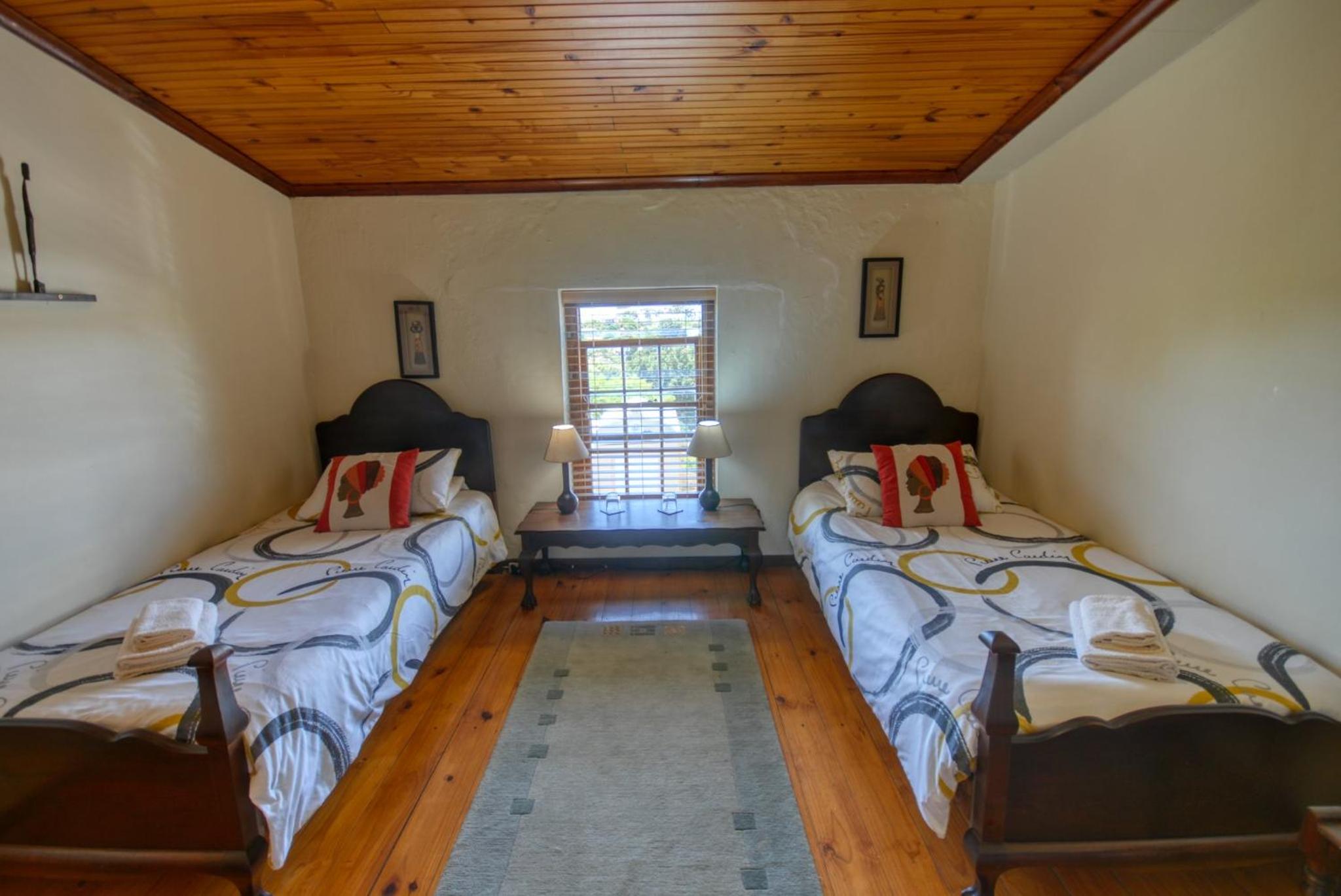 Standard Twin Room photo 1