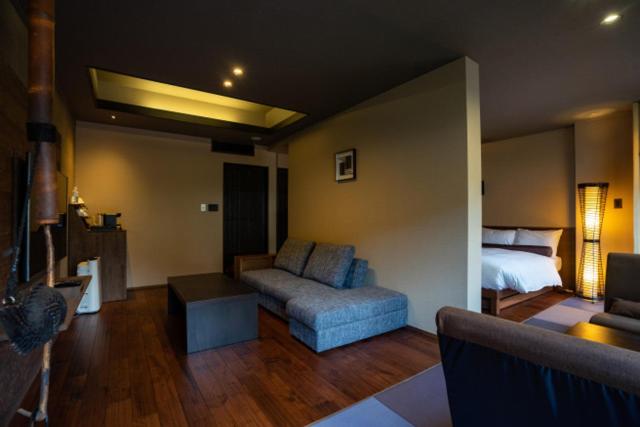 Twin Room - Photo 1