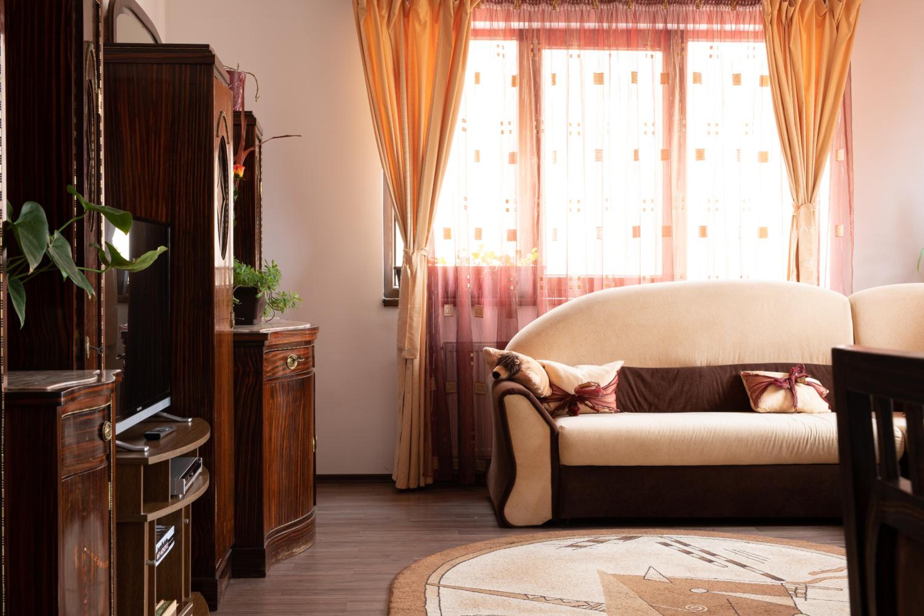 Villa with Garden View - Photo 1