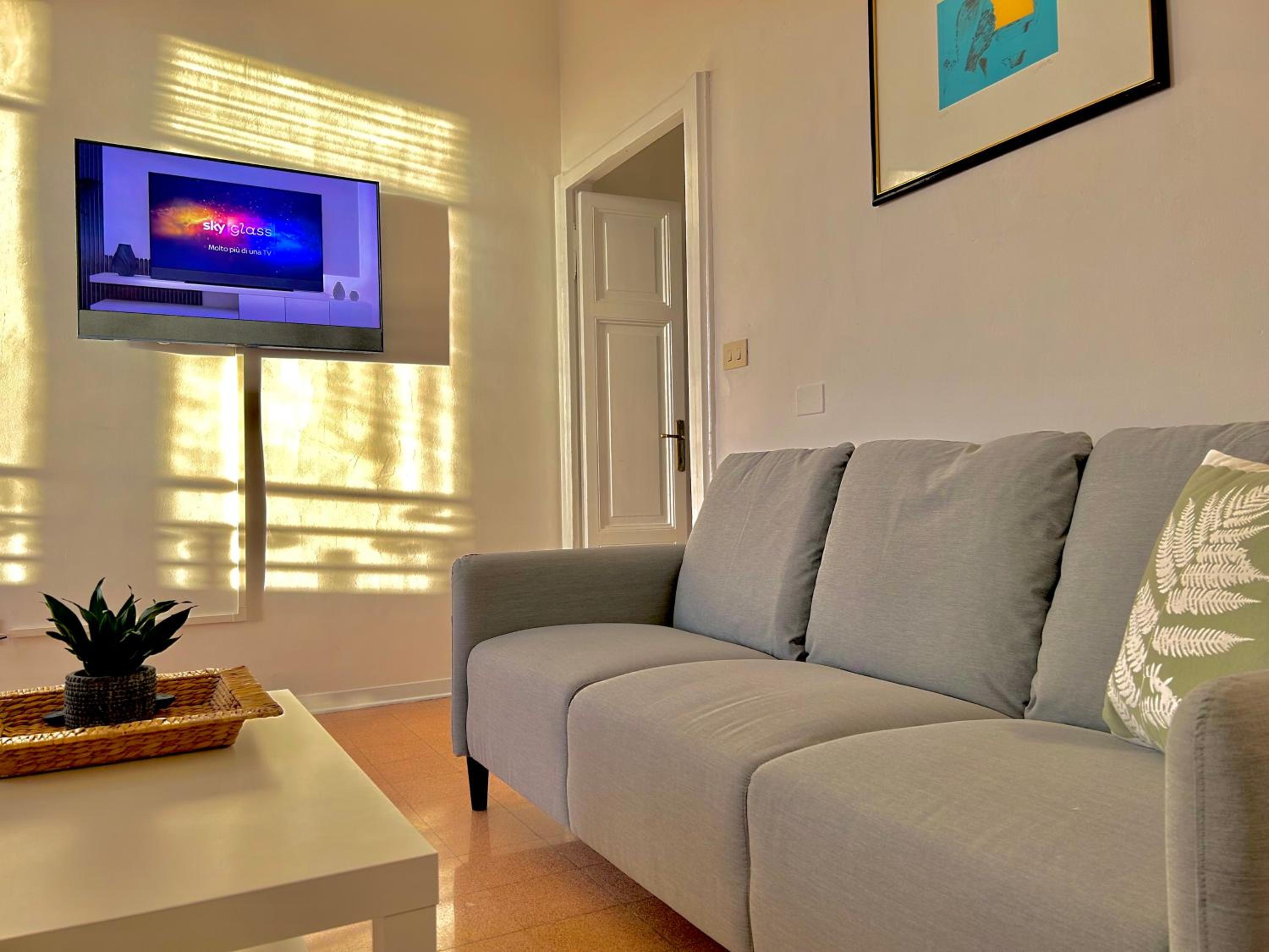 Three-Bedroom Apartment photo 1