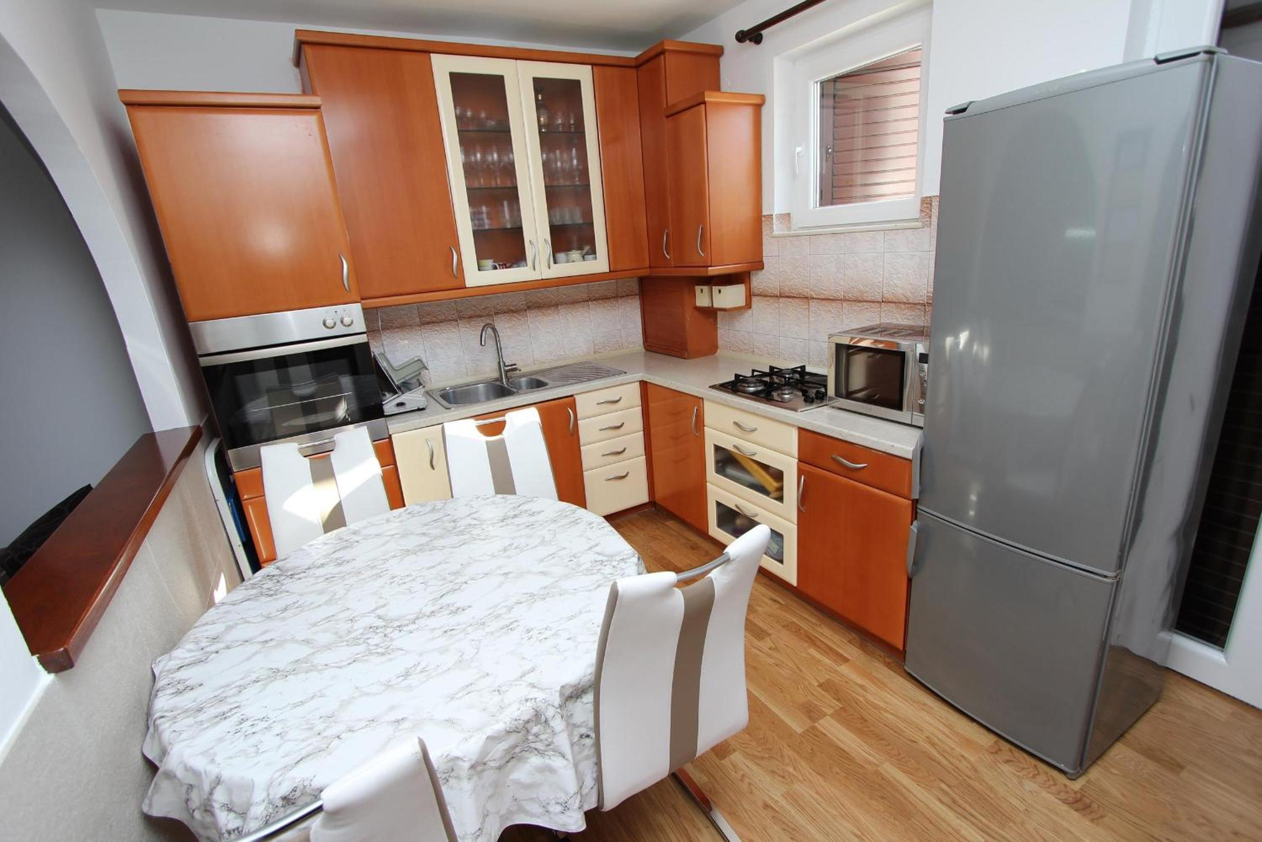 Two-Bedroom Apartment - Photo 26