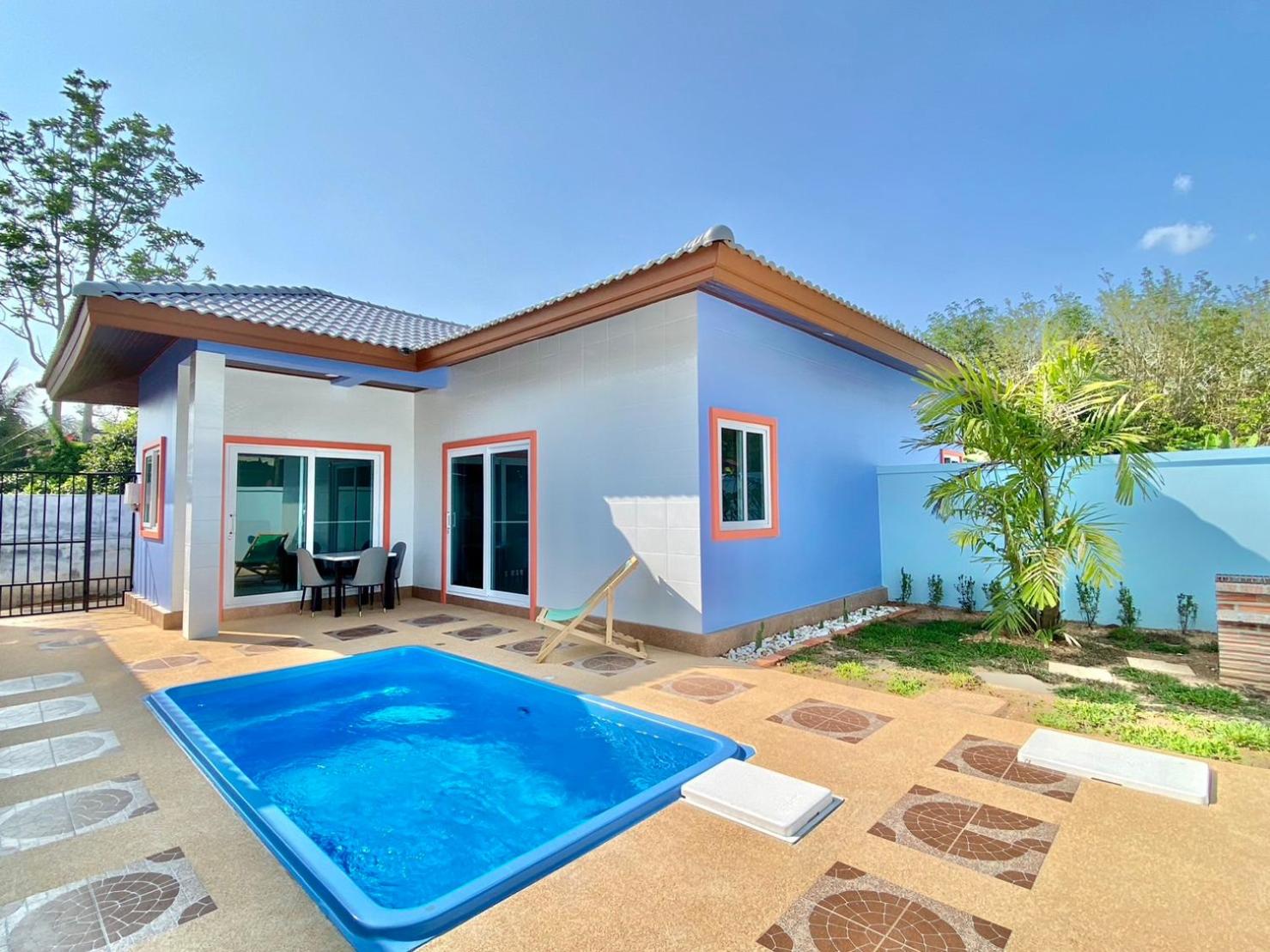 Villa with Private Pool - Photo 27