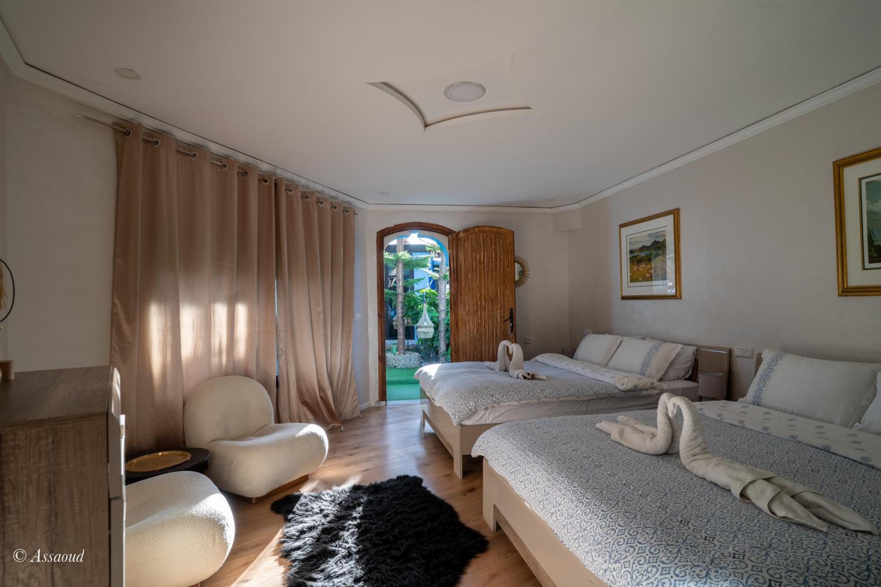 Double or Twin Room with Pool View photo 2