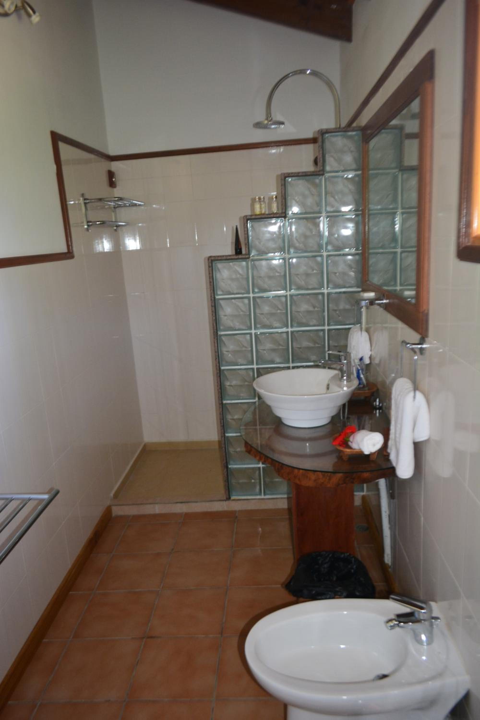 Three-Bedroom Villa photo 2
