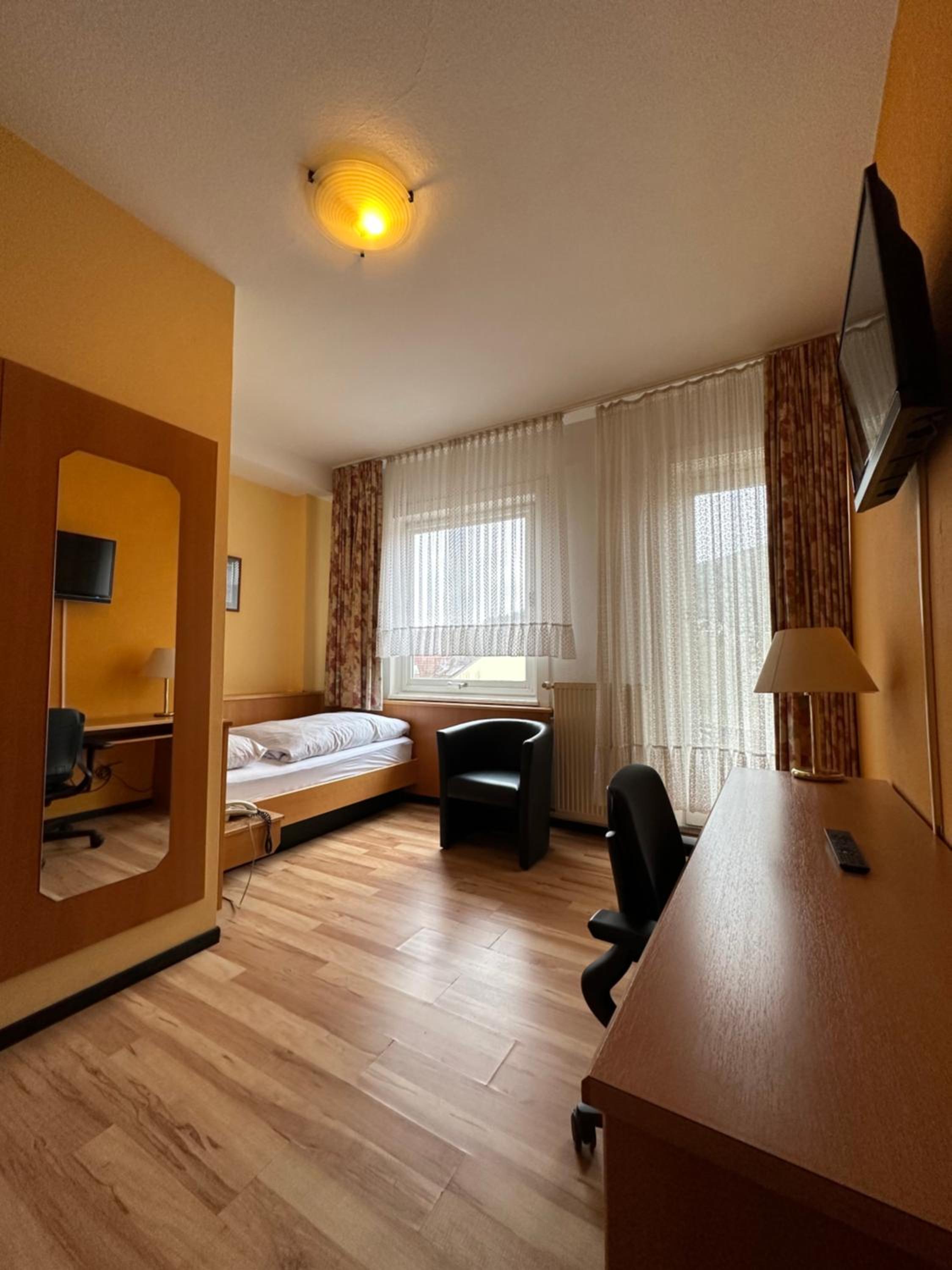 Single Room photo 1