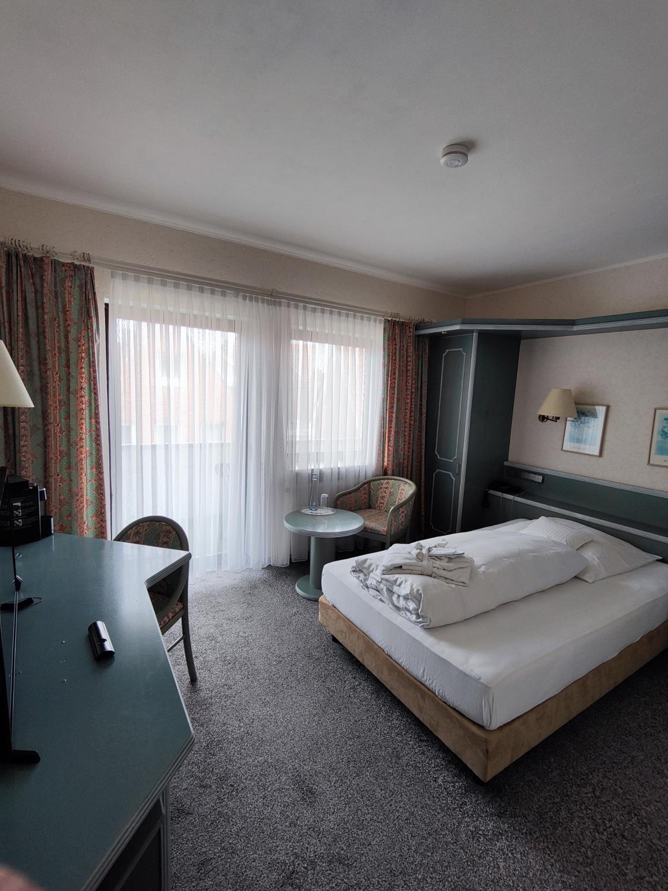 Superior Single Room with Balcony