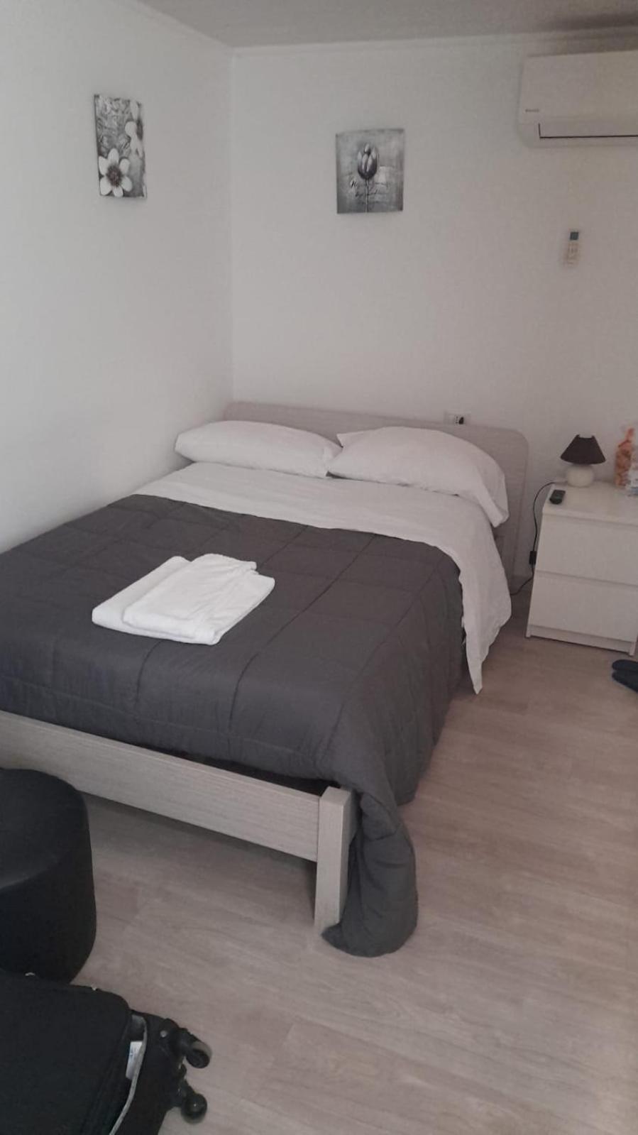 Economy Triple Room