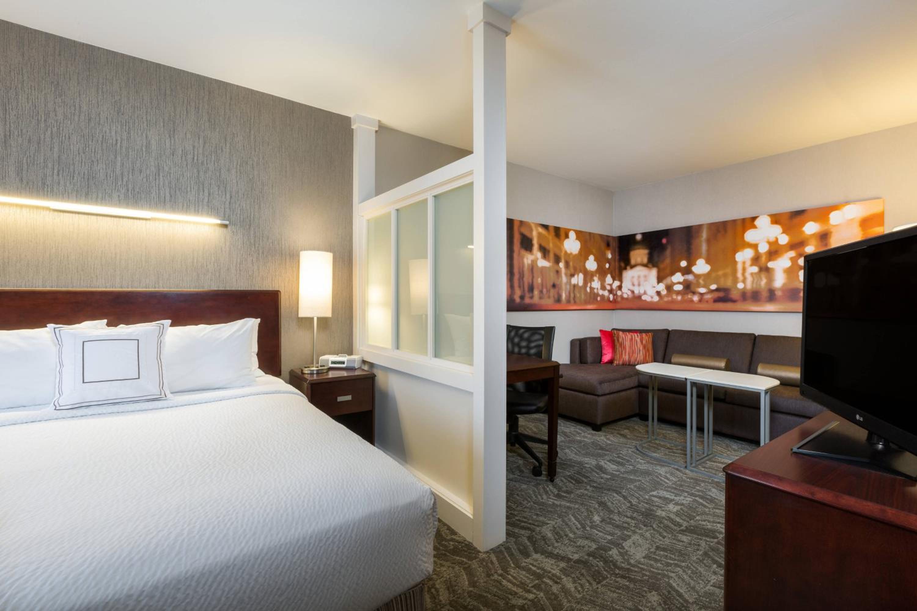 King Suite - Photo 4
