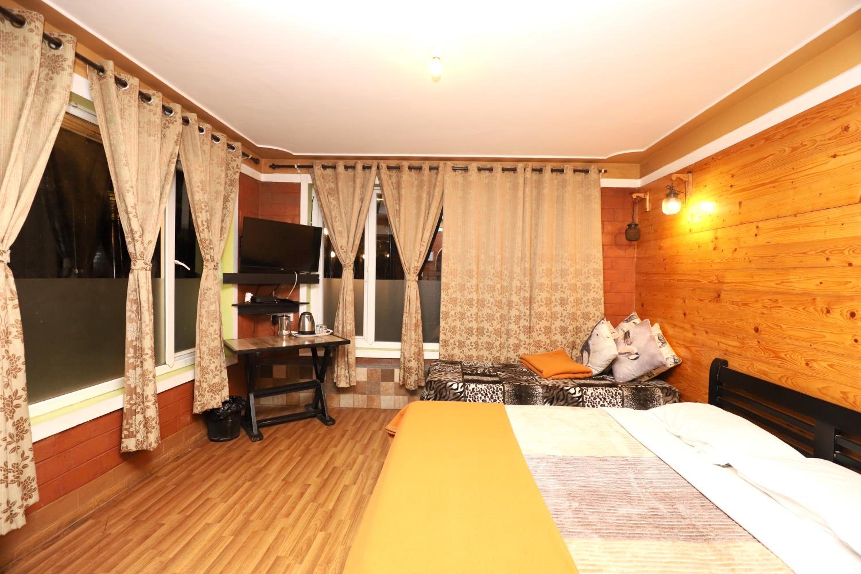 Cliff View Room - Photo 10