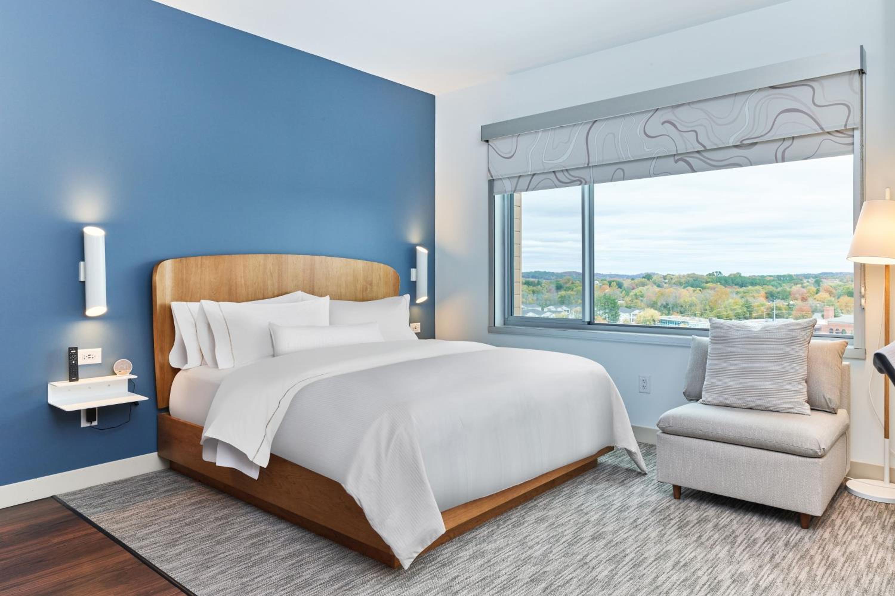 King Room - Top Floor photo 2