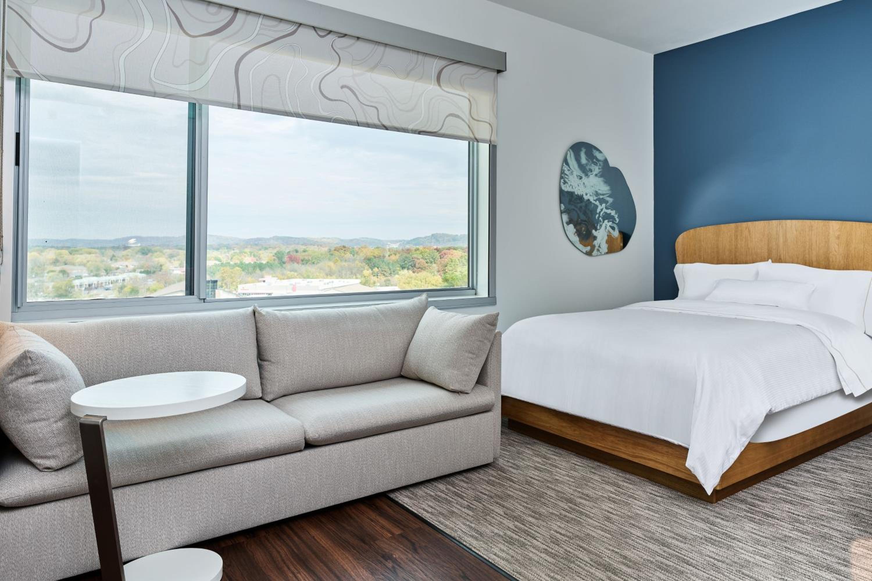 Studio with Two Queen Beds and Sofa Bed - Top Floor photo 2
