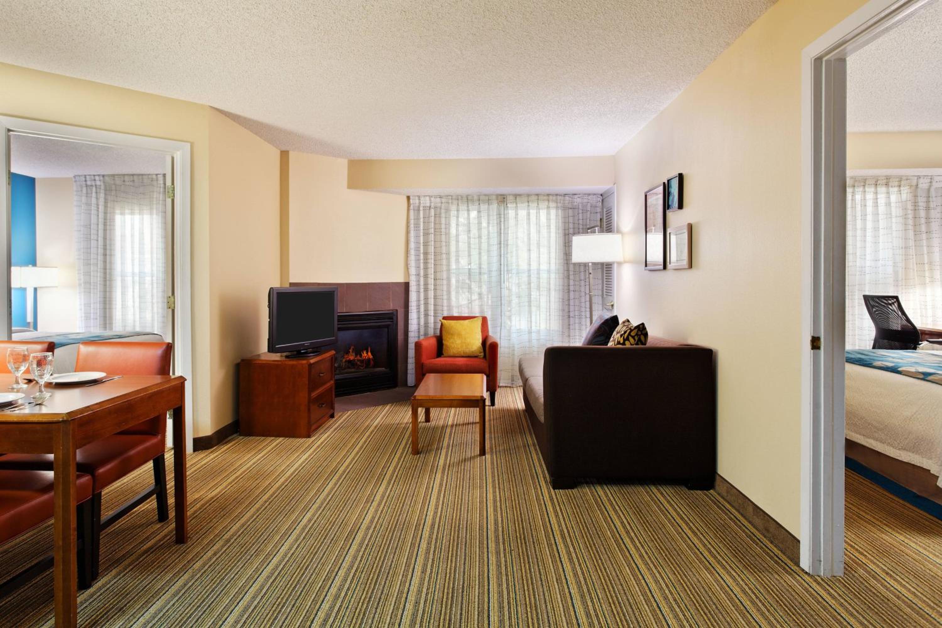 Two-Bedroom Suite - Photo 1