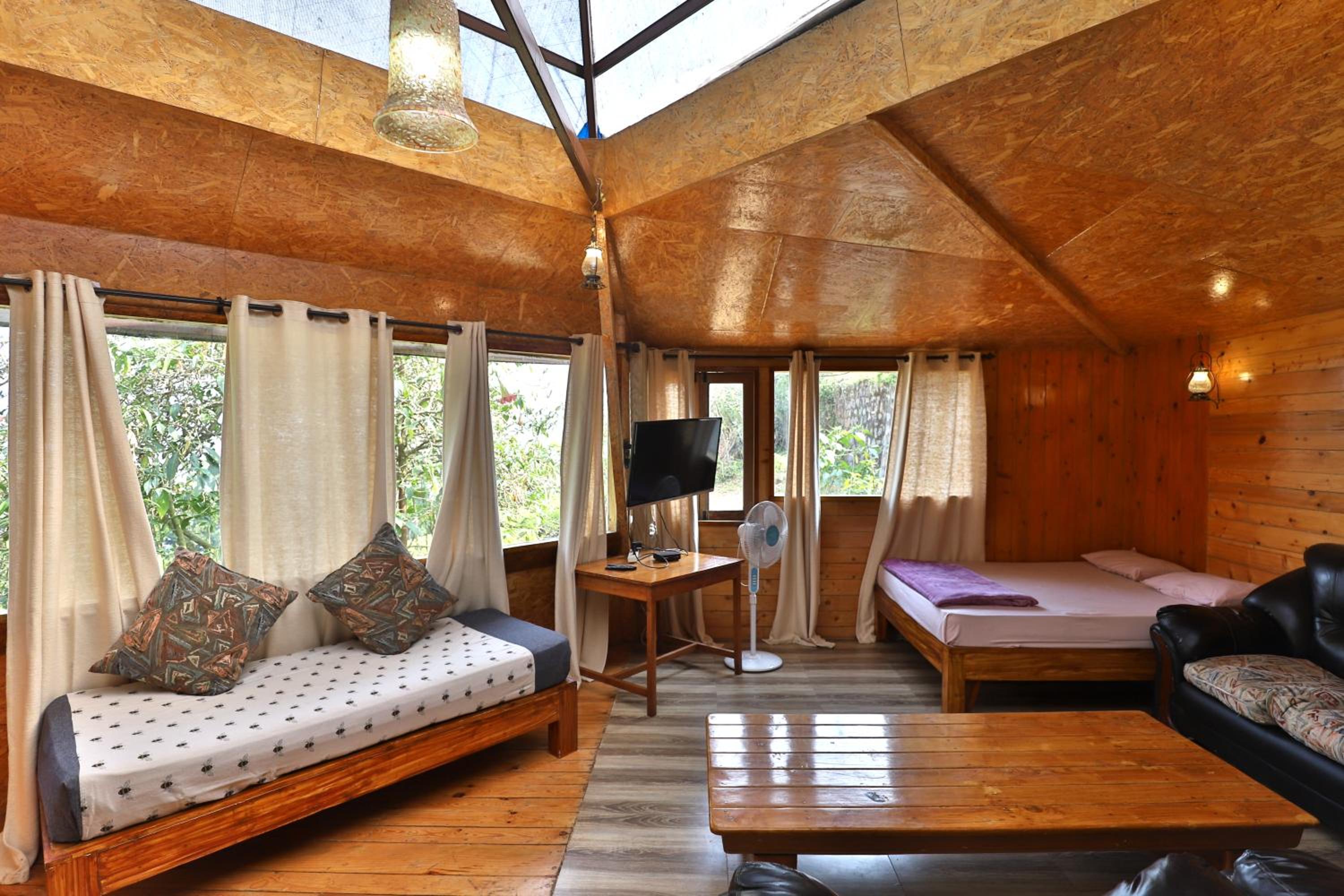 Valley View Room photo 2