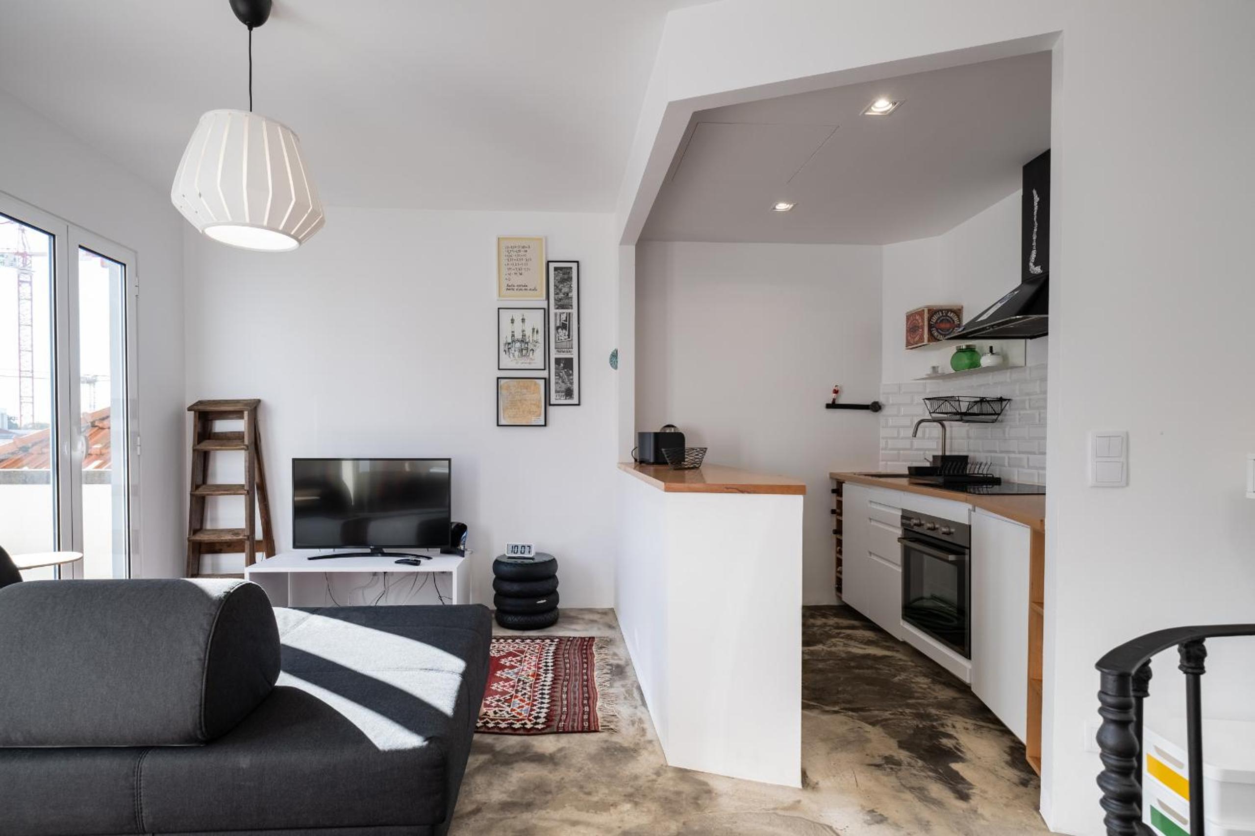 One-Bedroom House - Photo 5