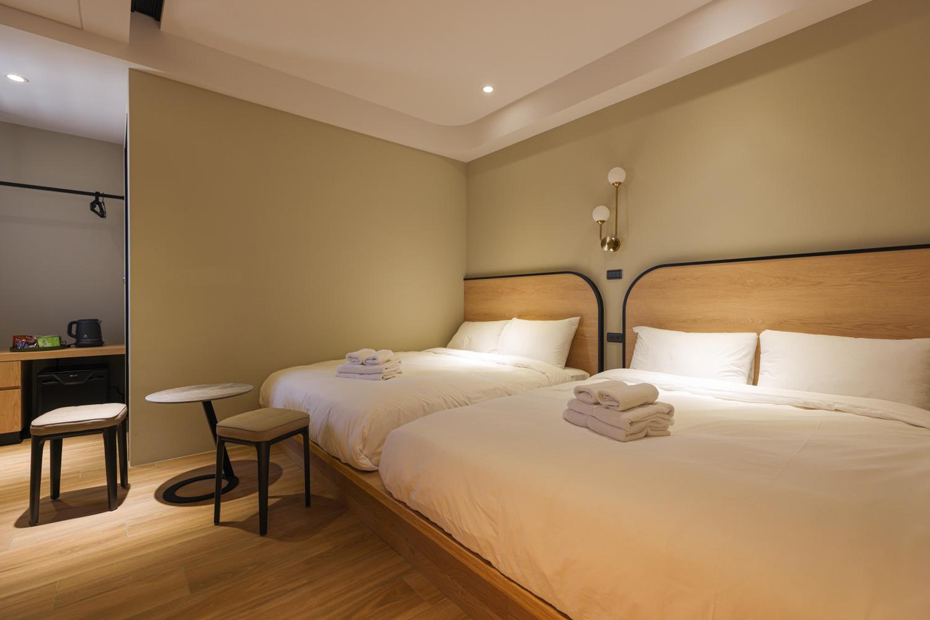Classic Quadruple Room photo 3