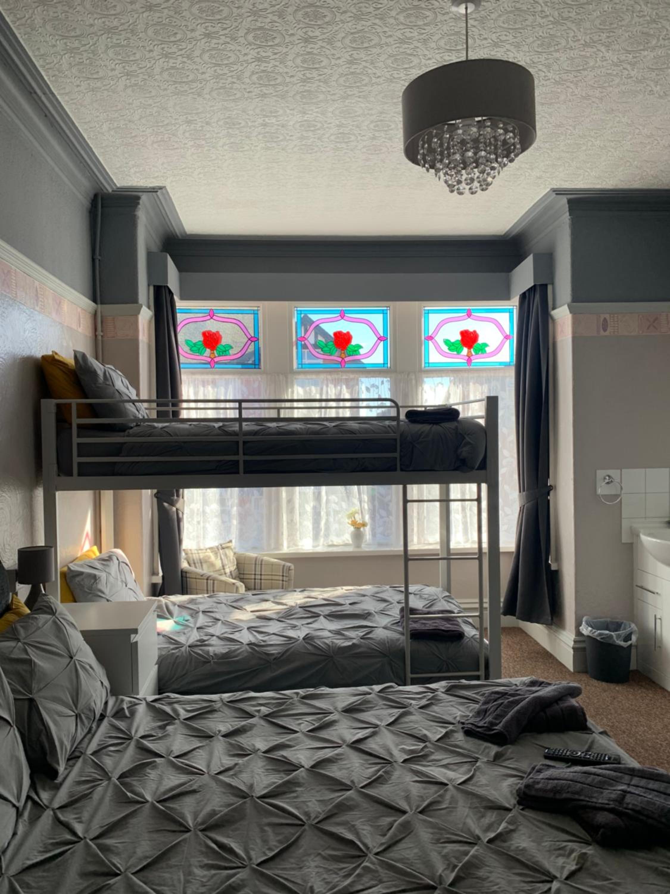Family Room - Photo 3