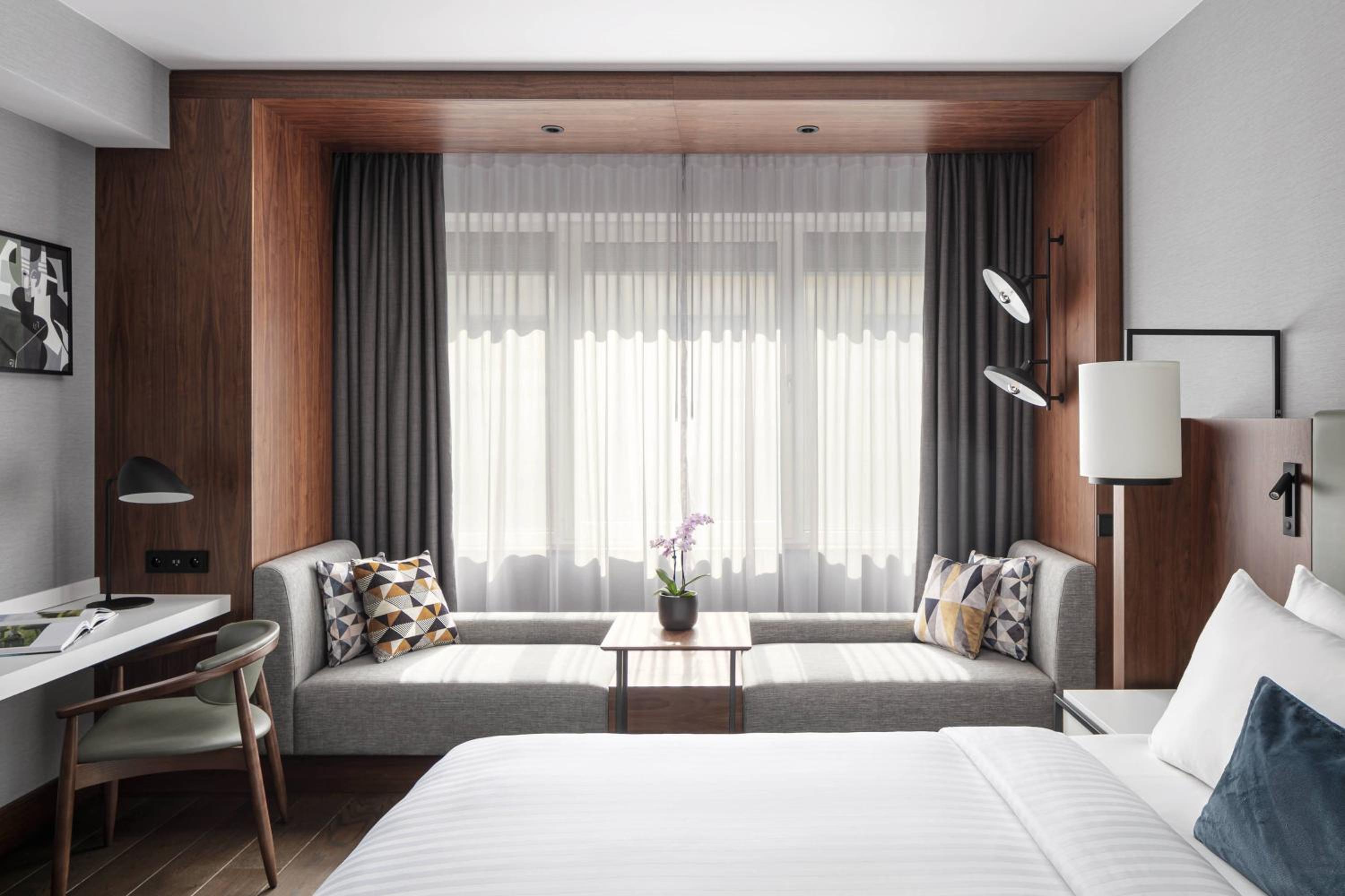 Superior, Guest room, 1 King