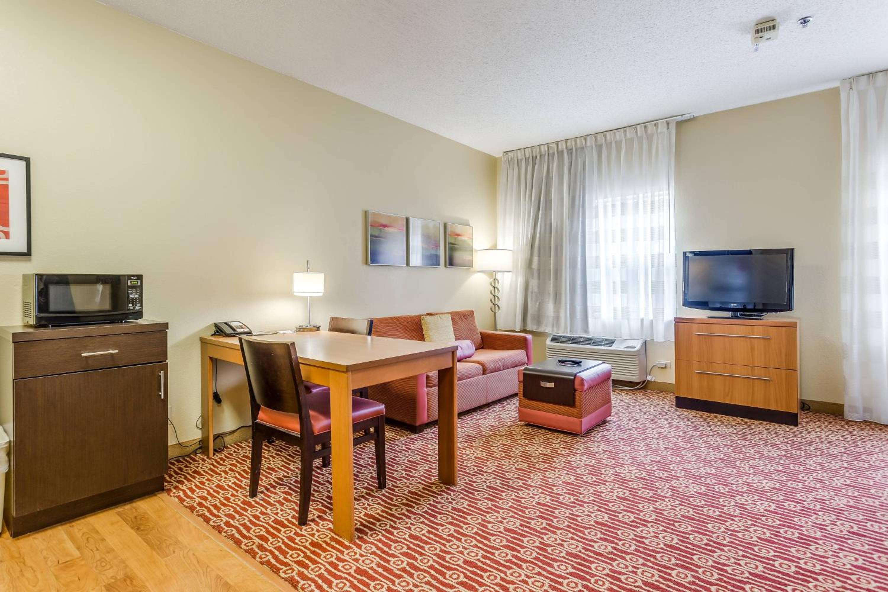 Queen Studio with Sofa Bed and Transfer Shower - Mobility and Hearing Accessible - Photo 1