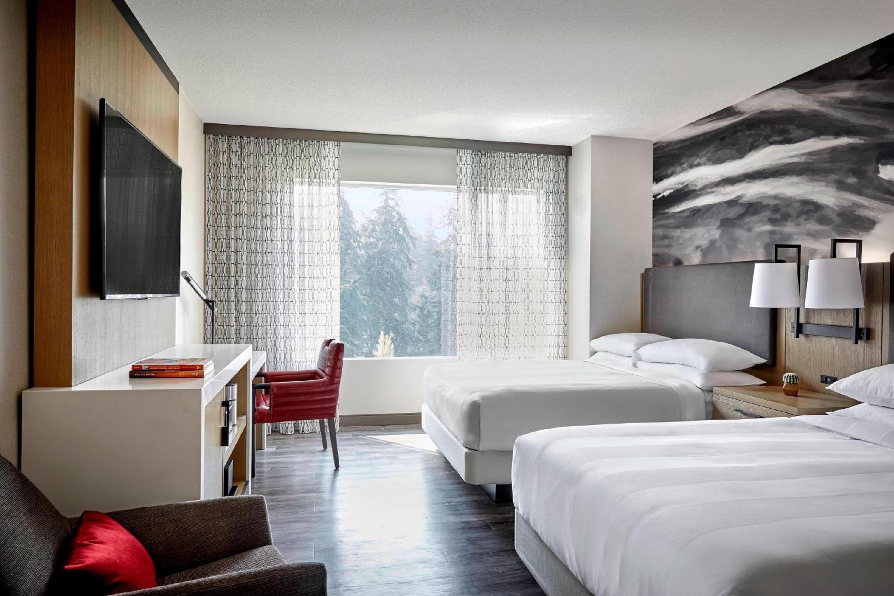 Queen Room with Two Queen Beds - Photo 1