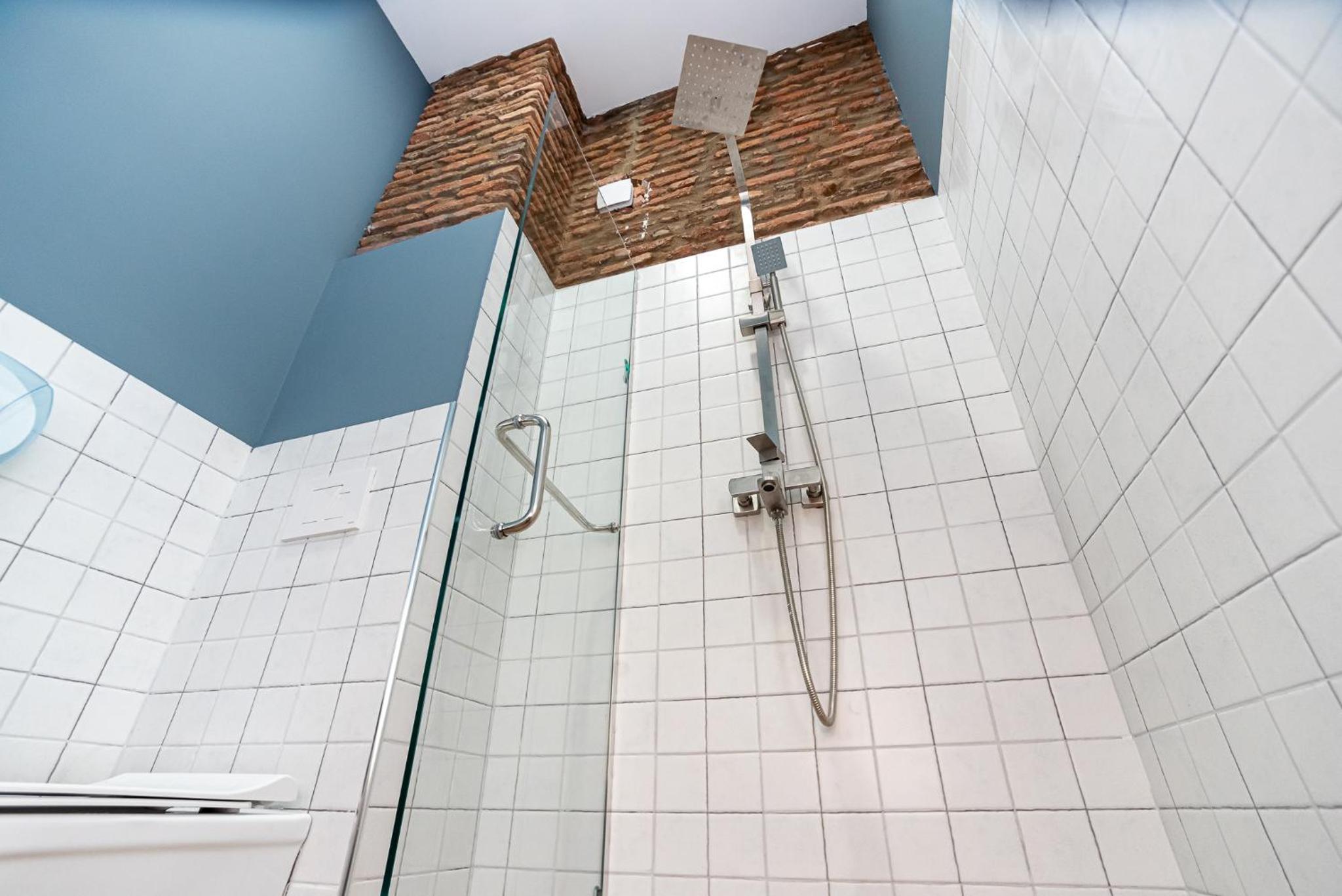 Budget Double or Twin Room photo 2