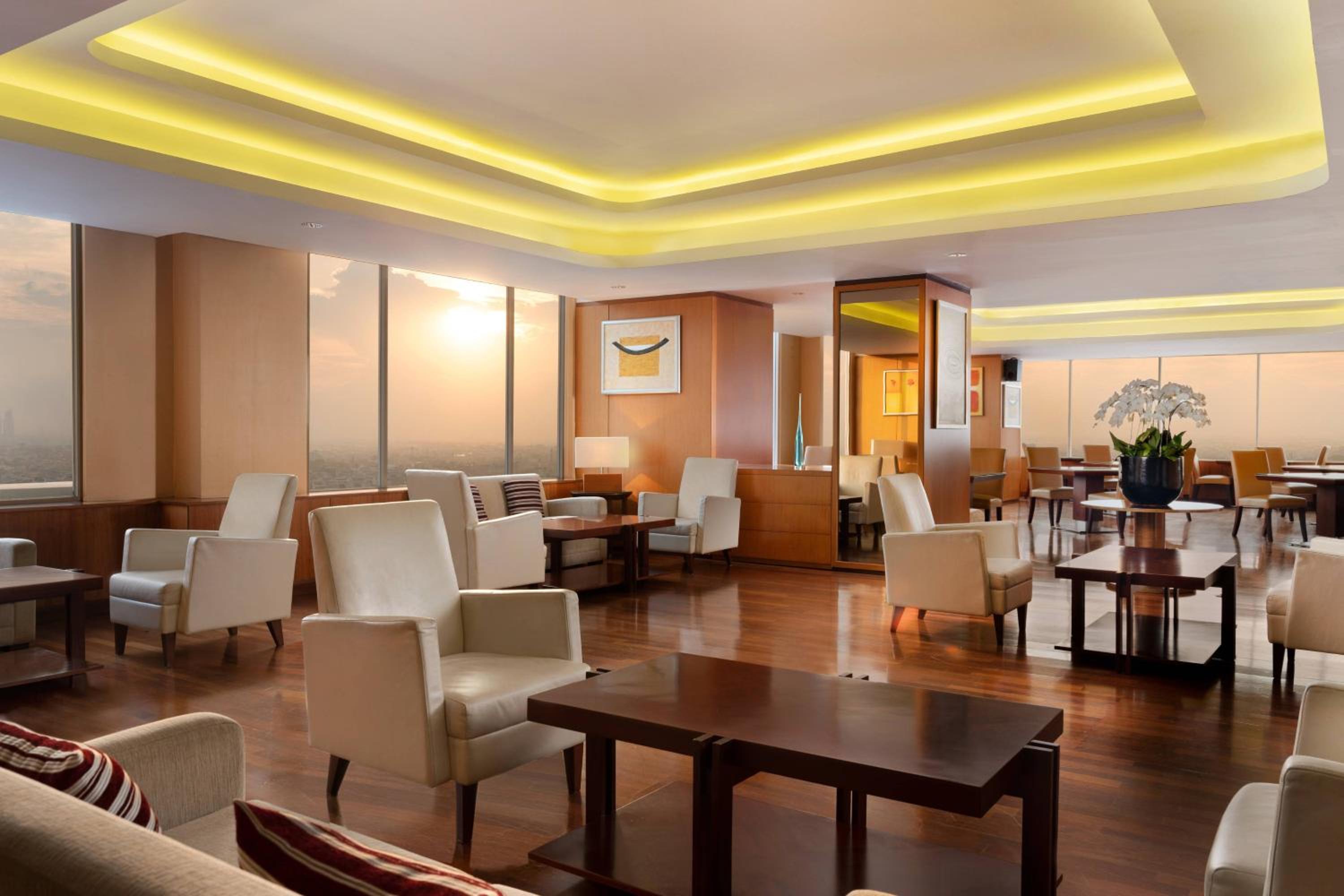 Executive lounge access, Guest room, 1 King photo 3