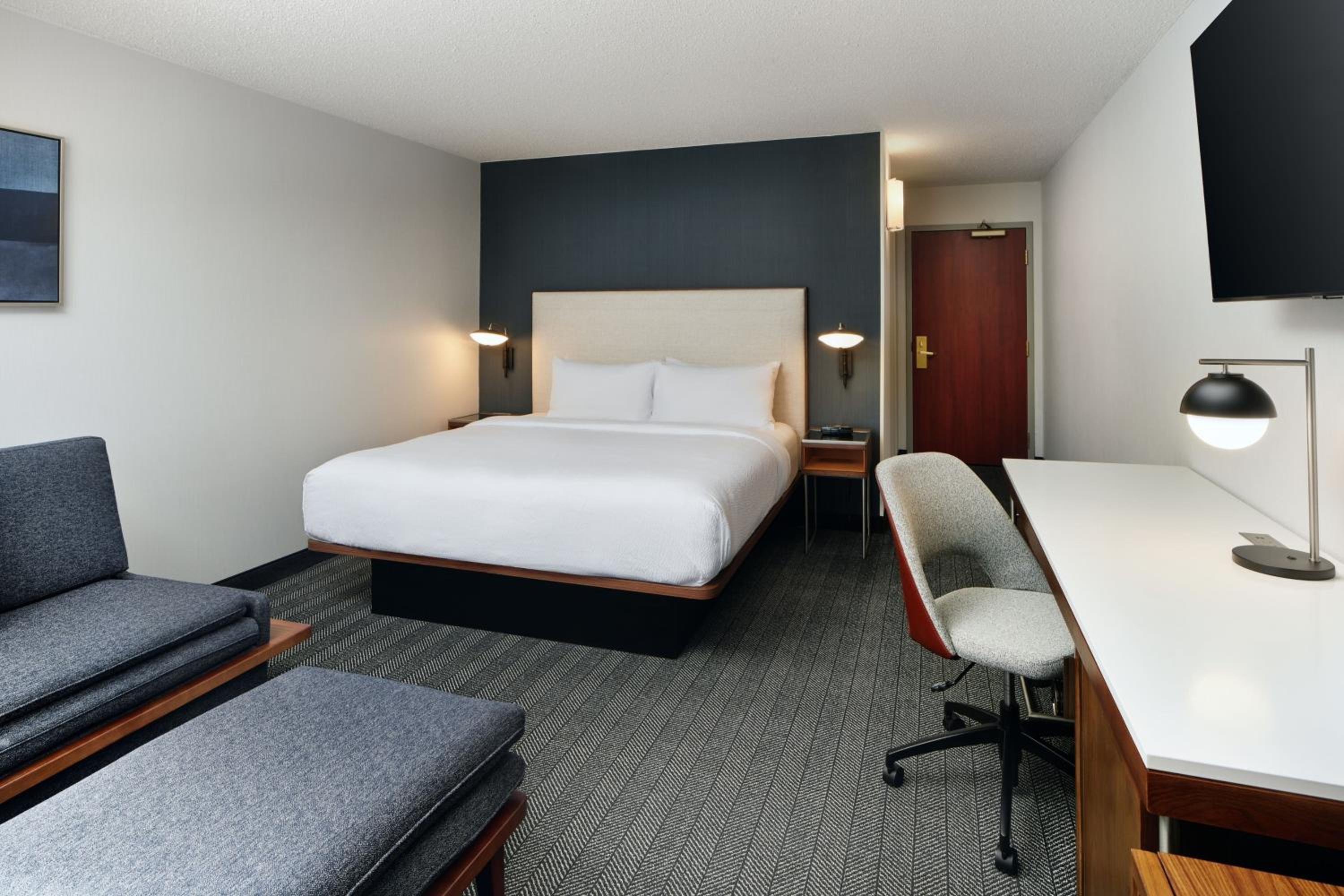 King Room with Sofa Bed