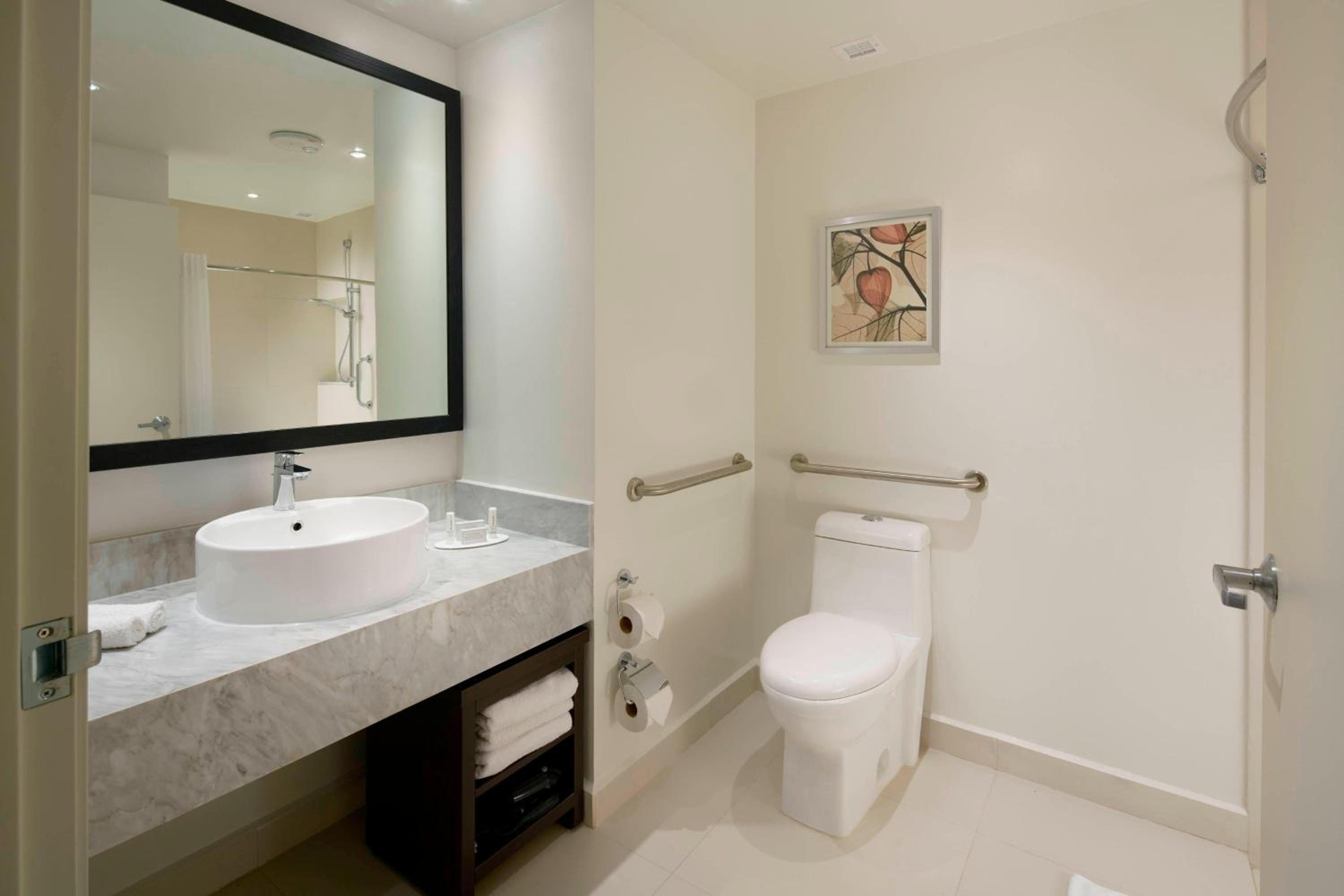 King Room with City View photo 3