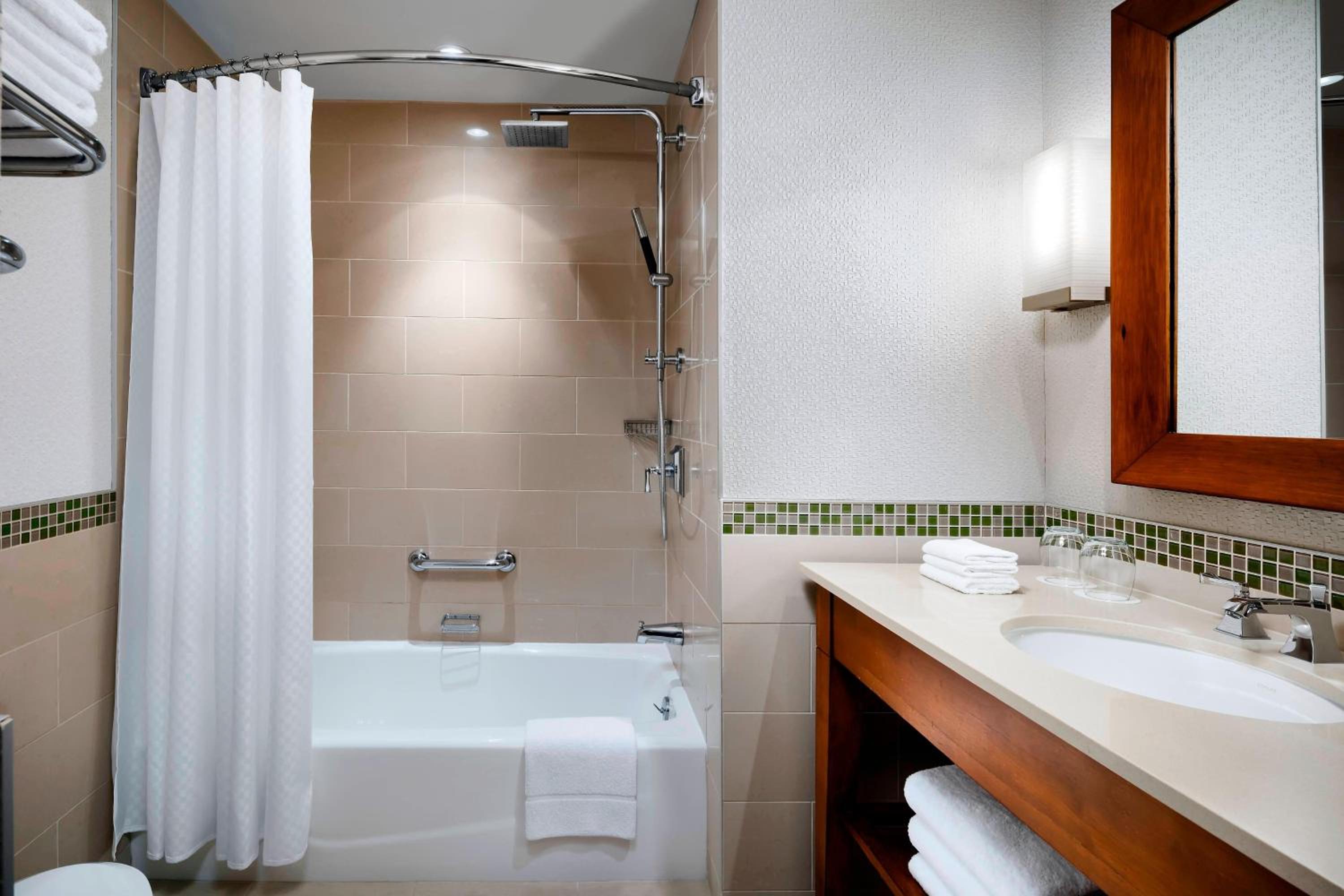 Standard Guest room, 2 Double  - Photo 4