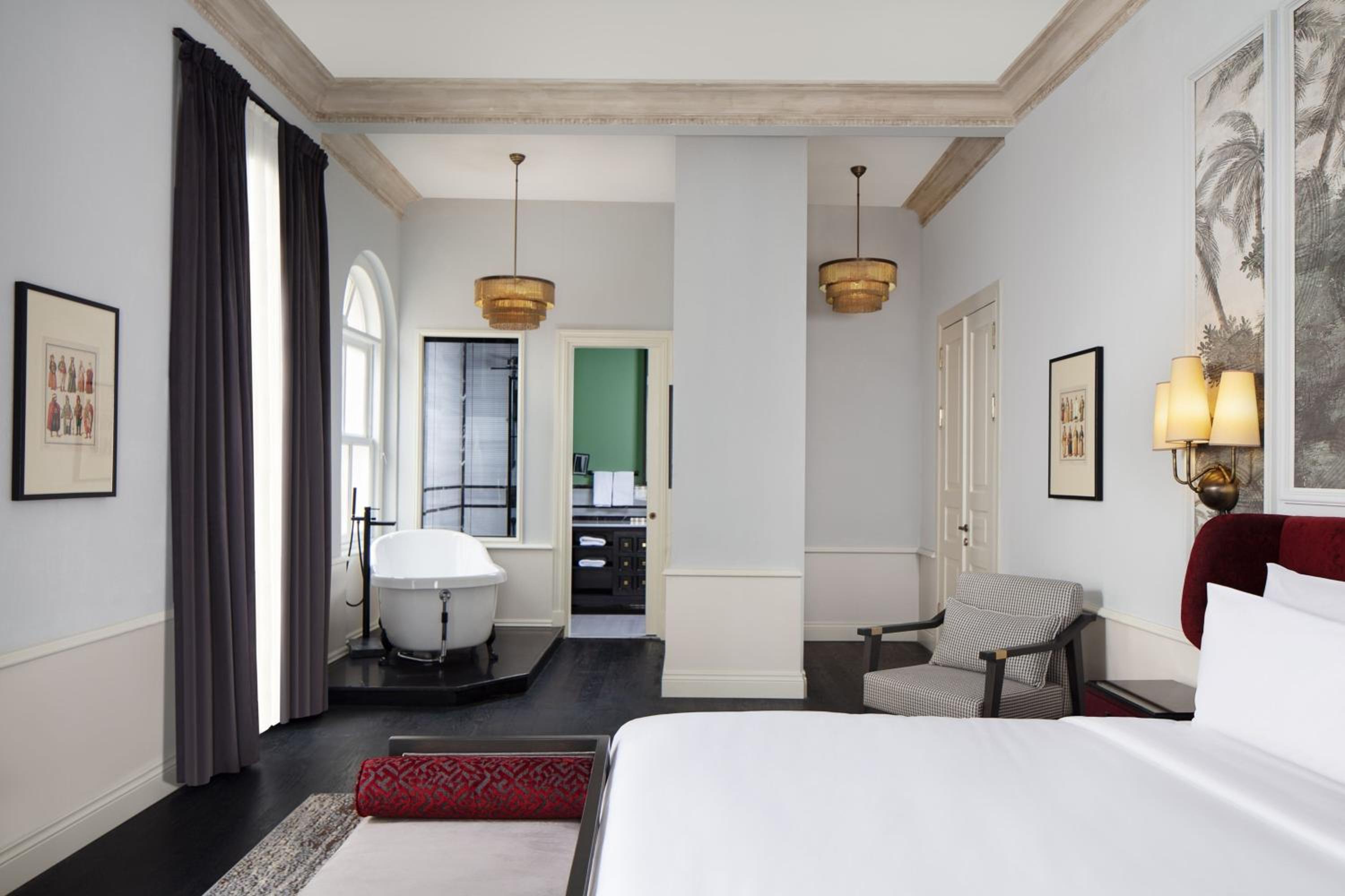 Adahan Charm Suite