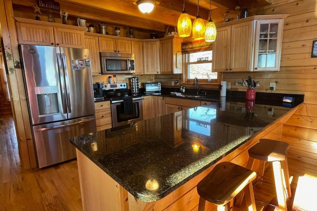 Four-Bedroom House photo 3