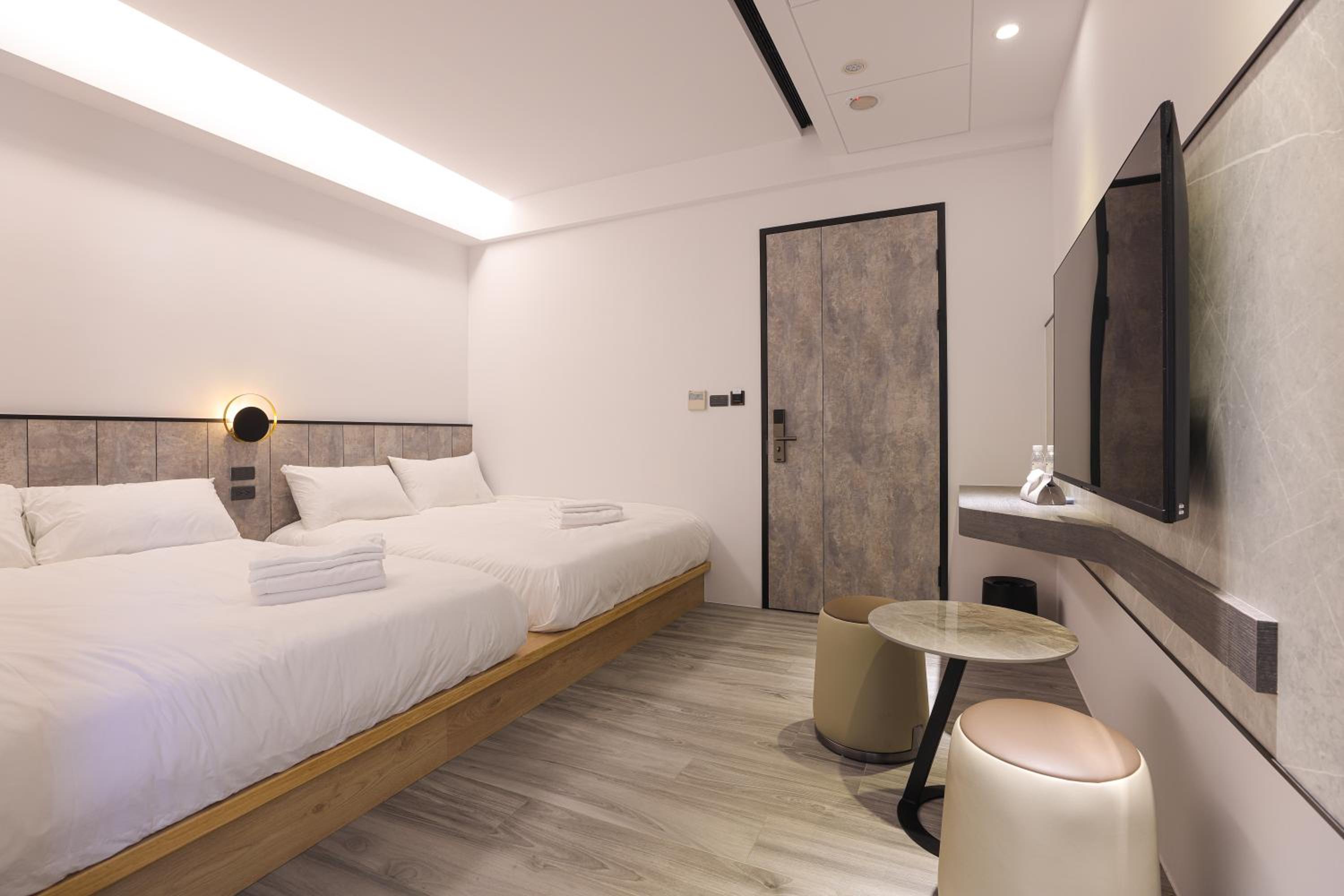 Classic Quadruple Room photo 2