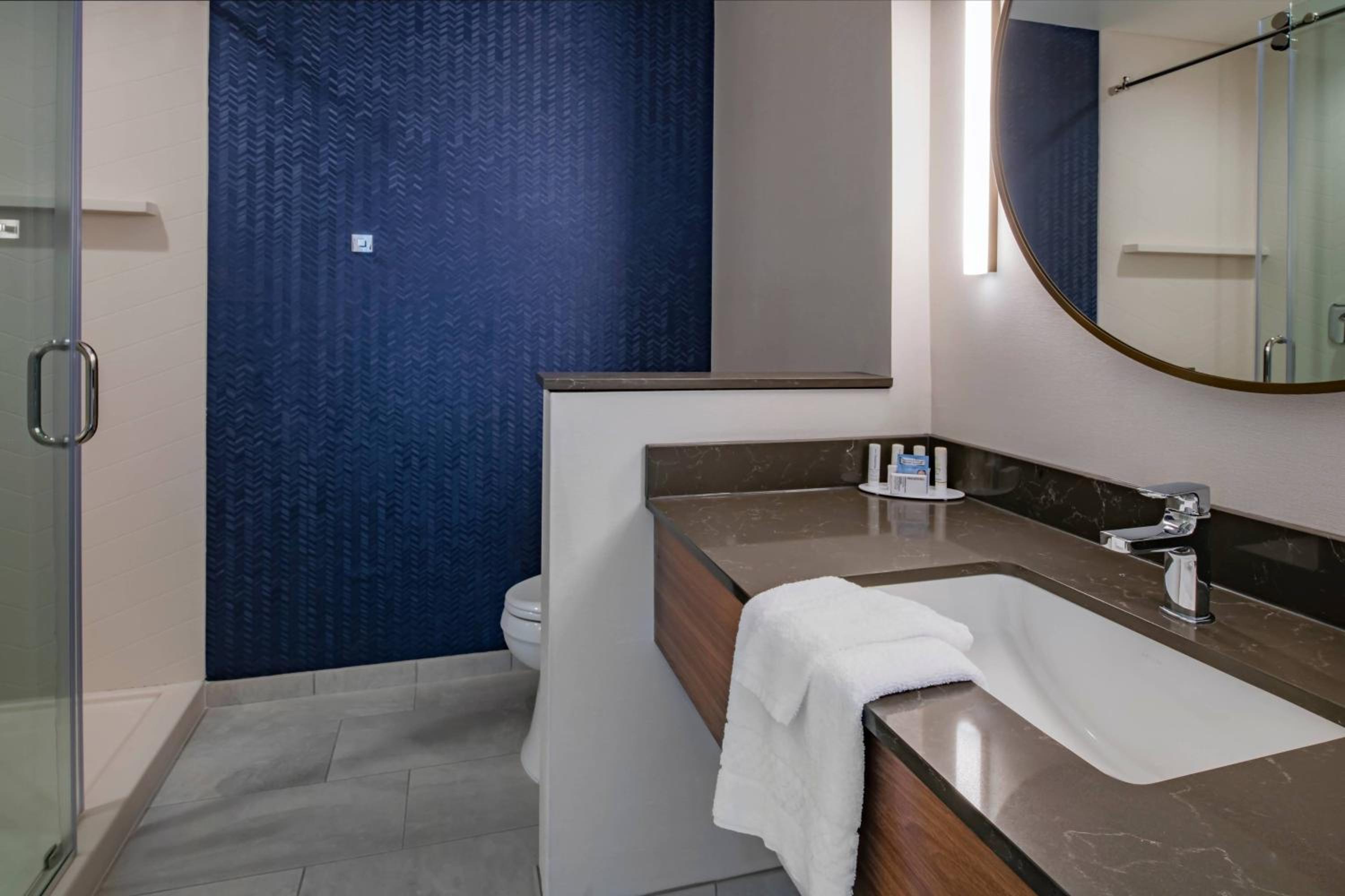 King Suite with Sofa Bed - Photo 3