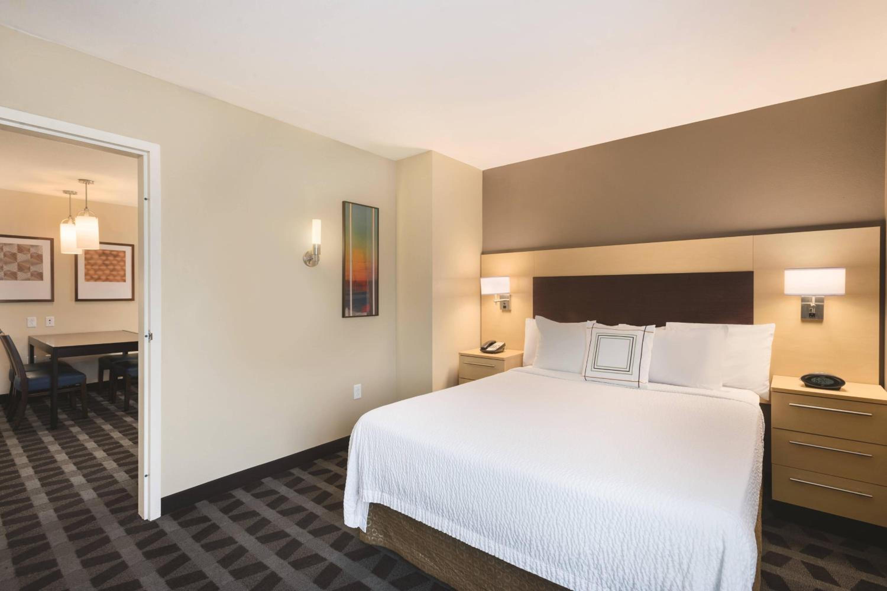 Two-Bedroom Suite