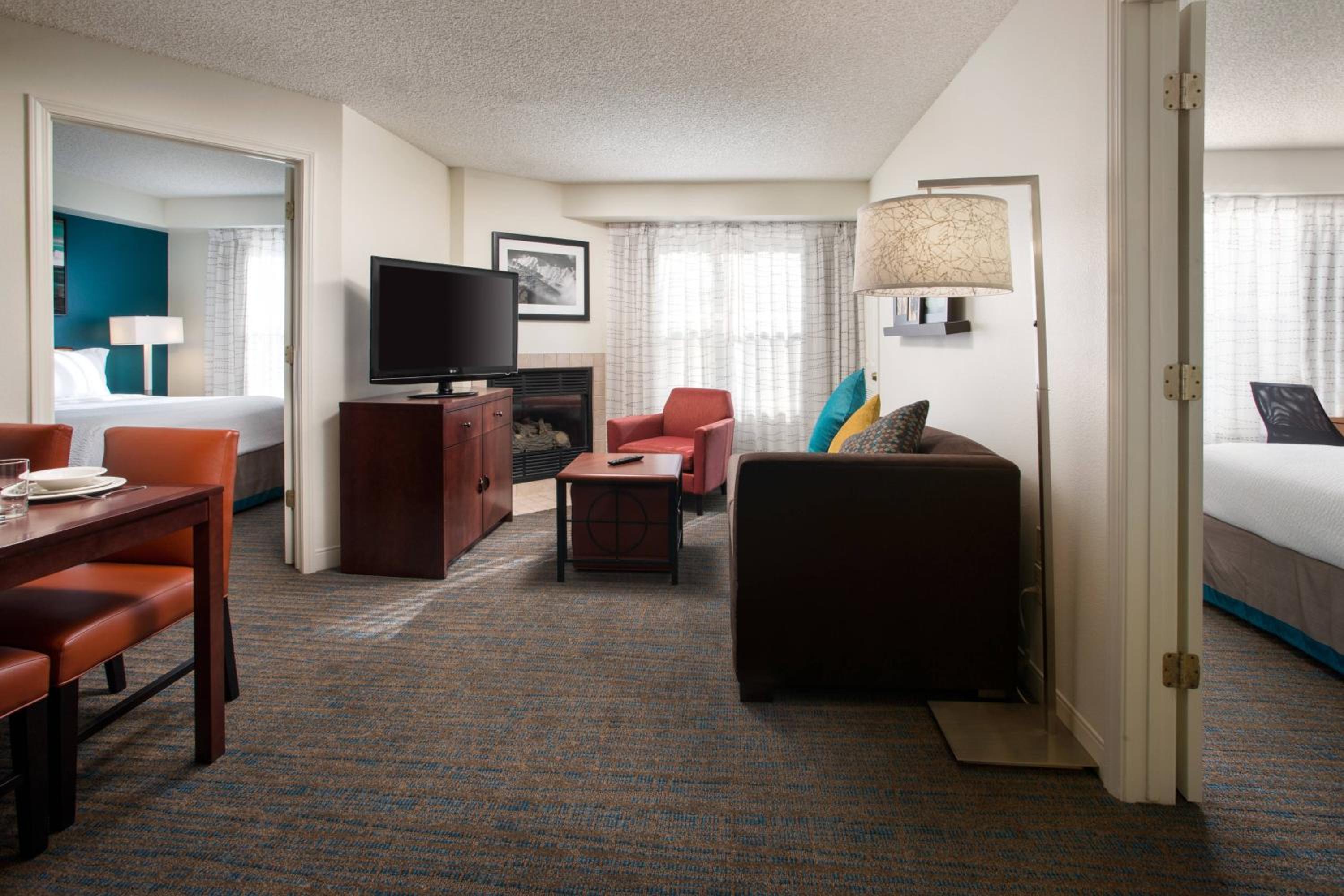 Two-Bedroom Suite - Photo 1