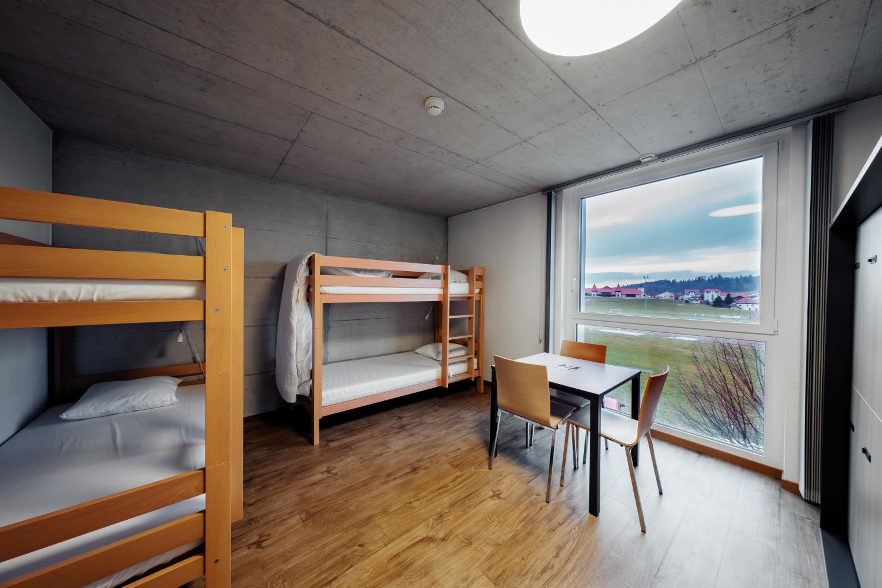 Quadruple Room with Shared Bathroom photo 3