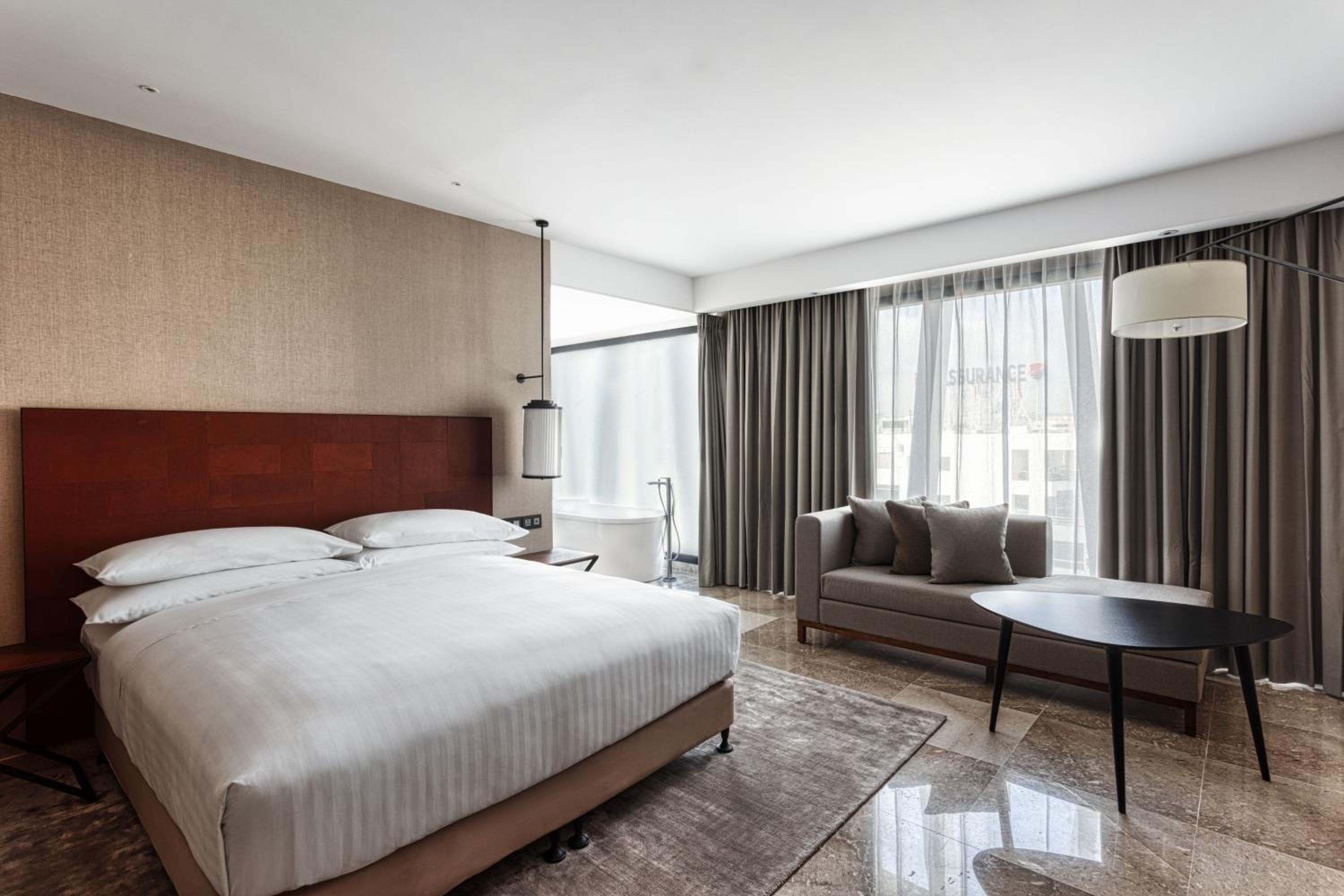 Junior King Suite - Photo 1