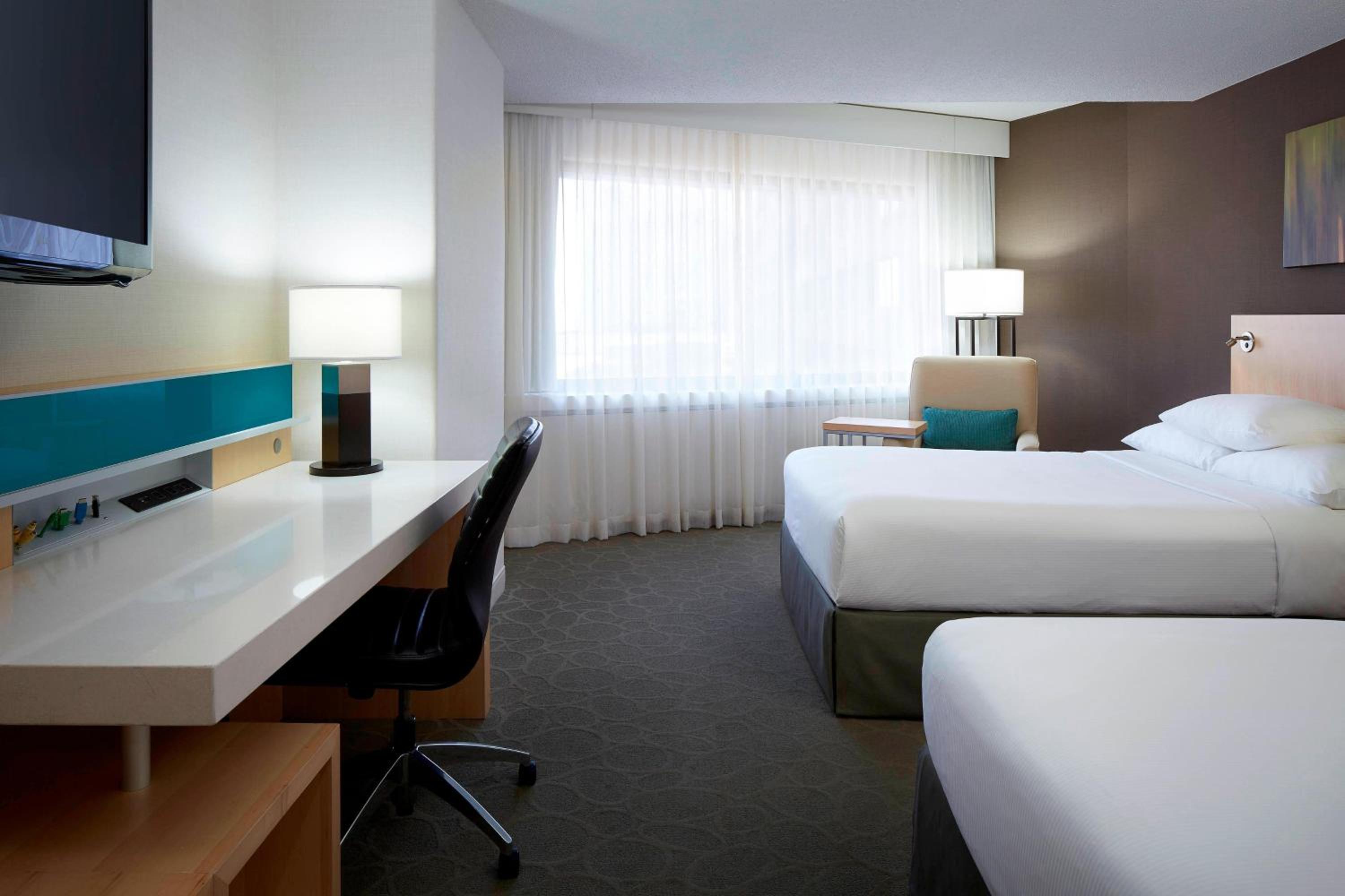 Double Room with Two Double Beds - Photo 1